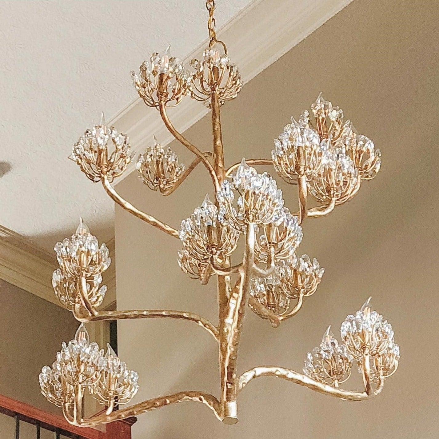 Luxury Branch Flower Chandelier in Gold for Living Room Staircase and Bedroom Lighting