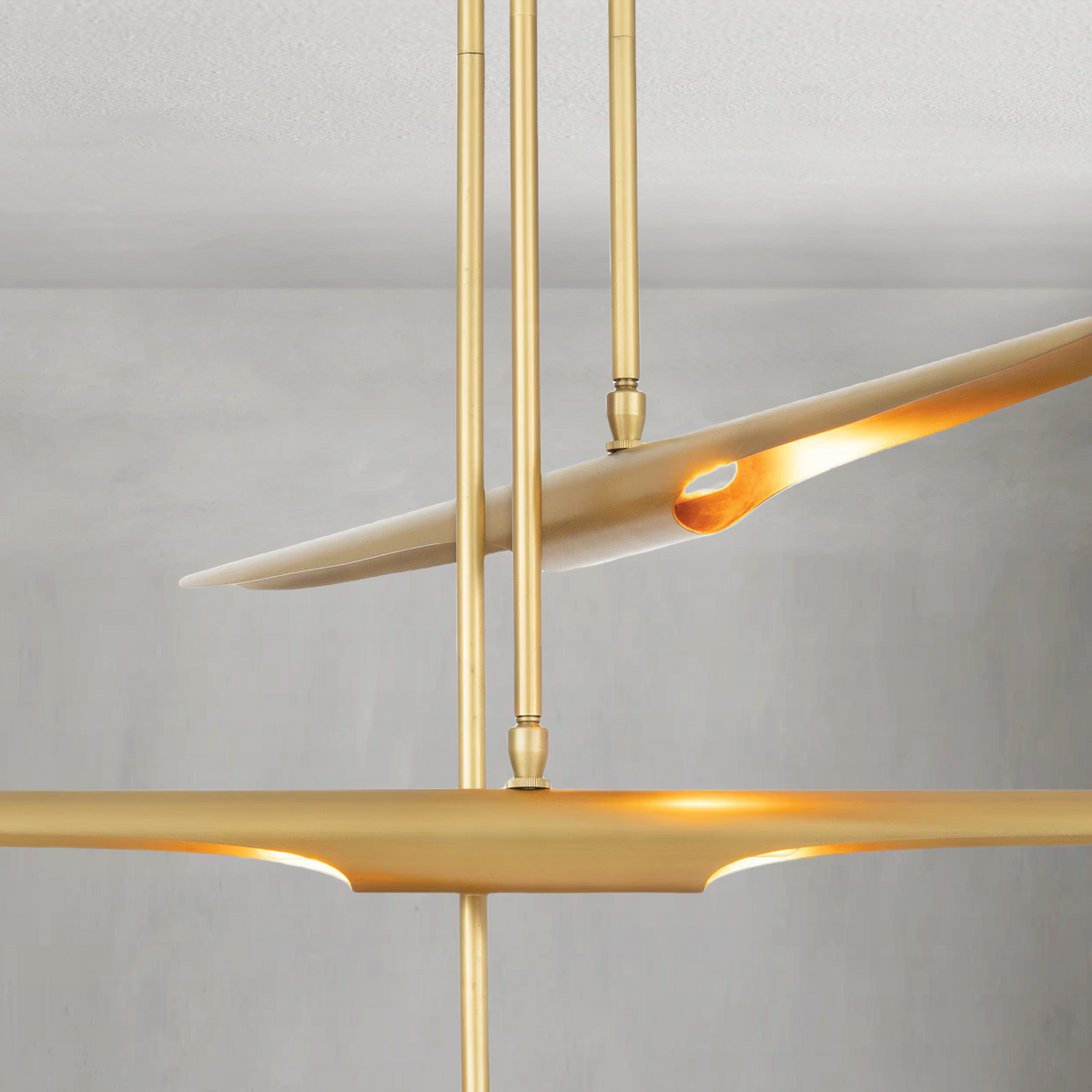 Pulsara Chandelier