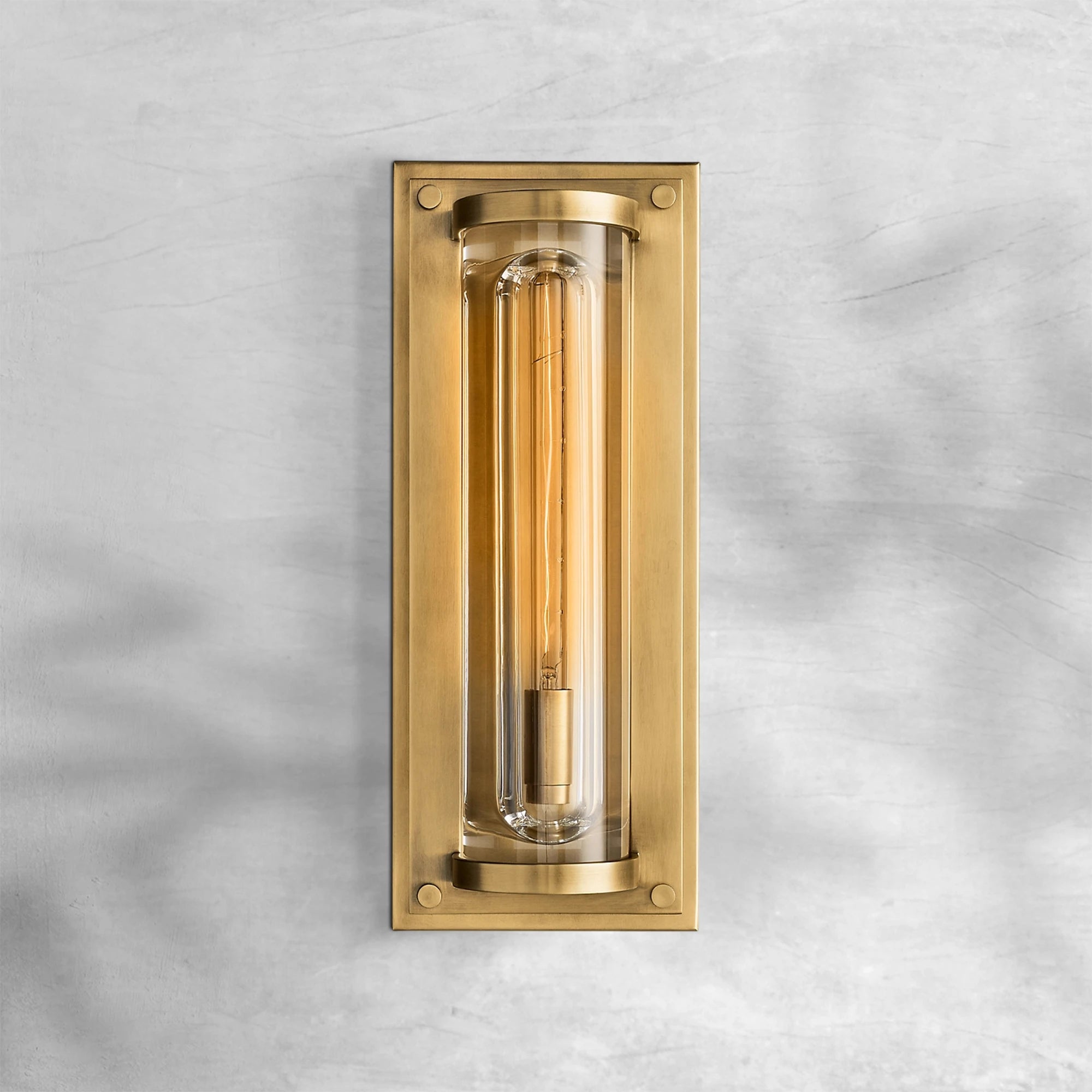 Savilen Grand Round Sconce 20"