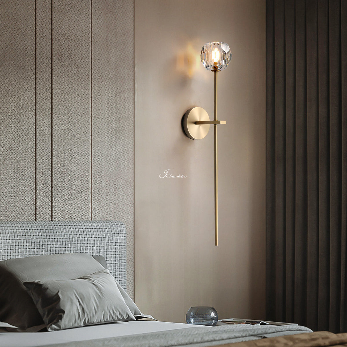 Bruma Glass Grand Wall Sconce
