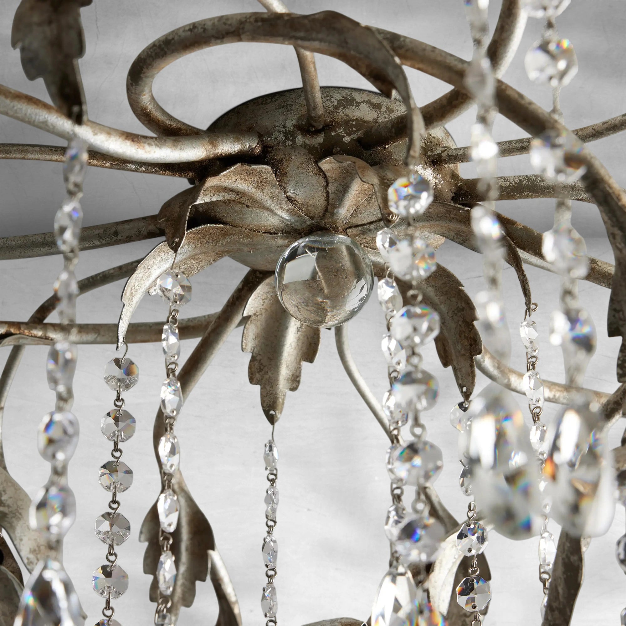 Viticcio Flushmount 24''32''