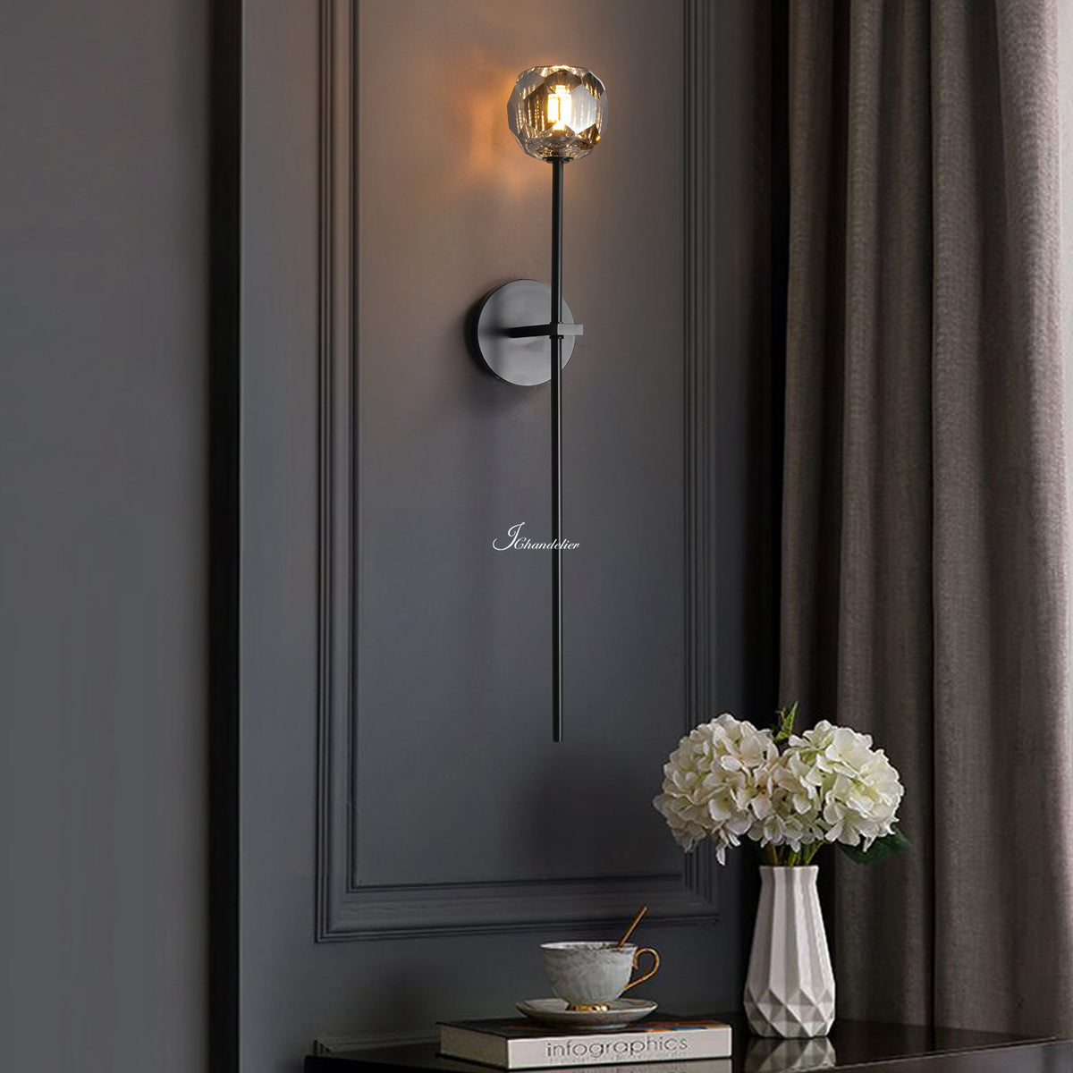 Bruma Glass Grand Wall Sconce