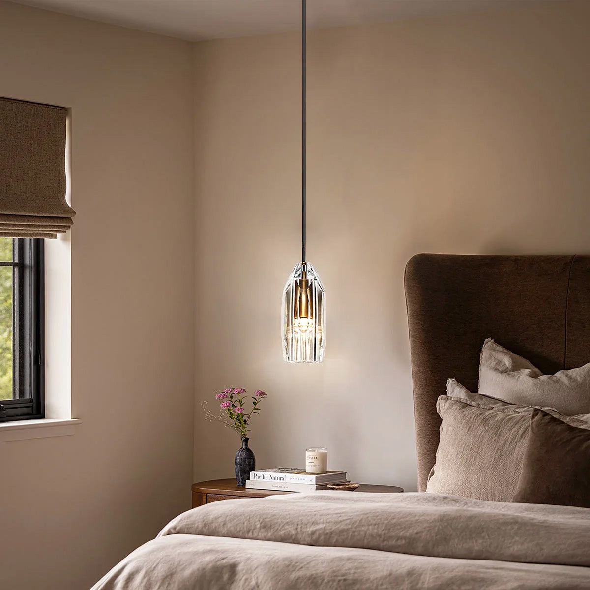 Chapt Crystal Shade Pendant Light