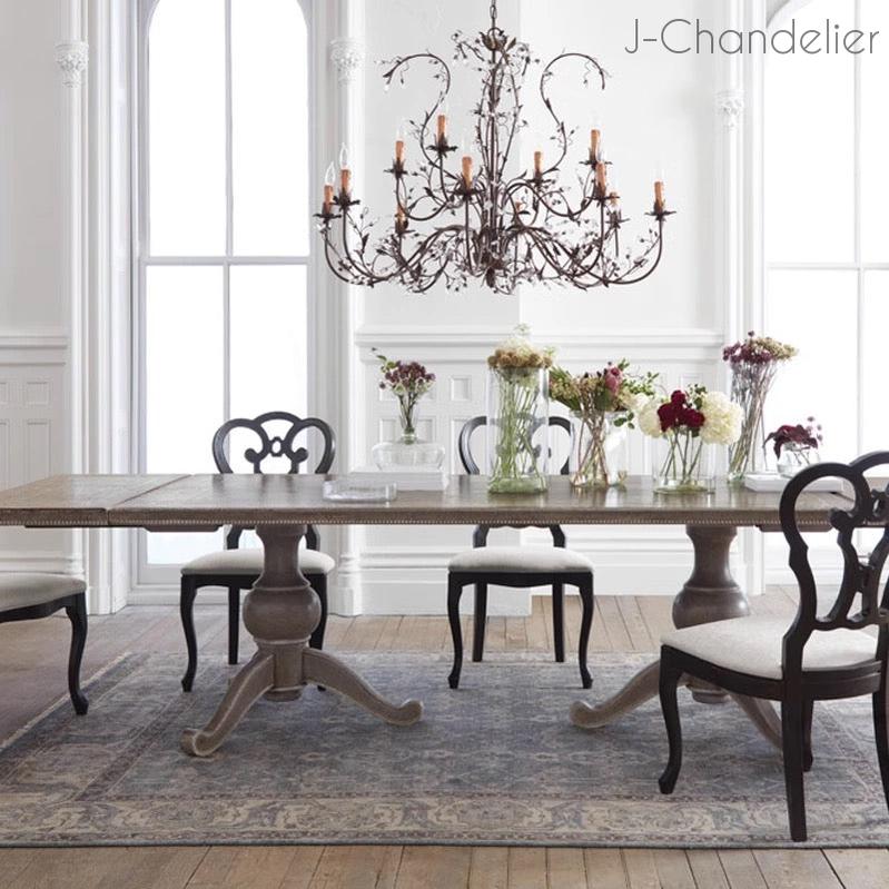 Gothic Claudette 12-Light Chandelier