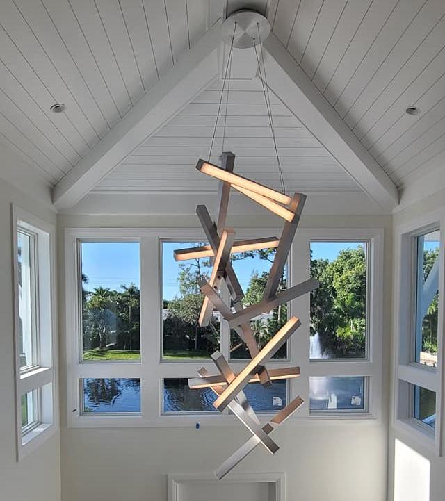 Modern Vertical Geometric Aluminum Chandelier for Staircase/Foyer/High-ceiling