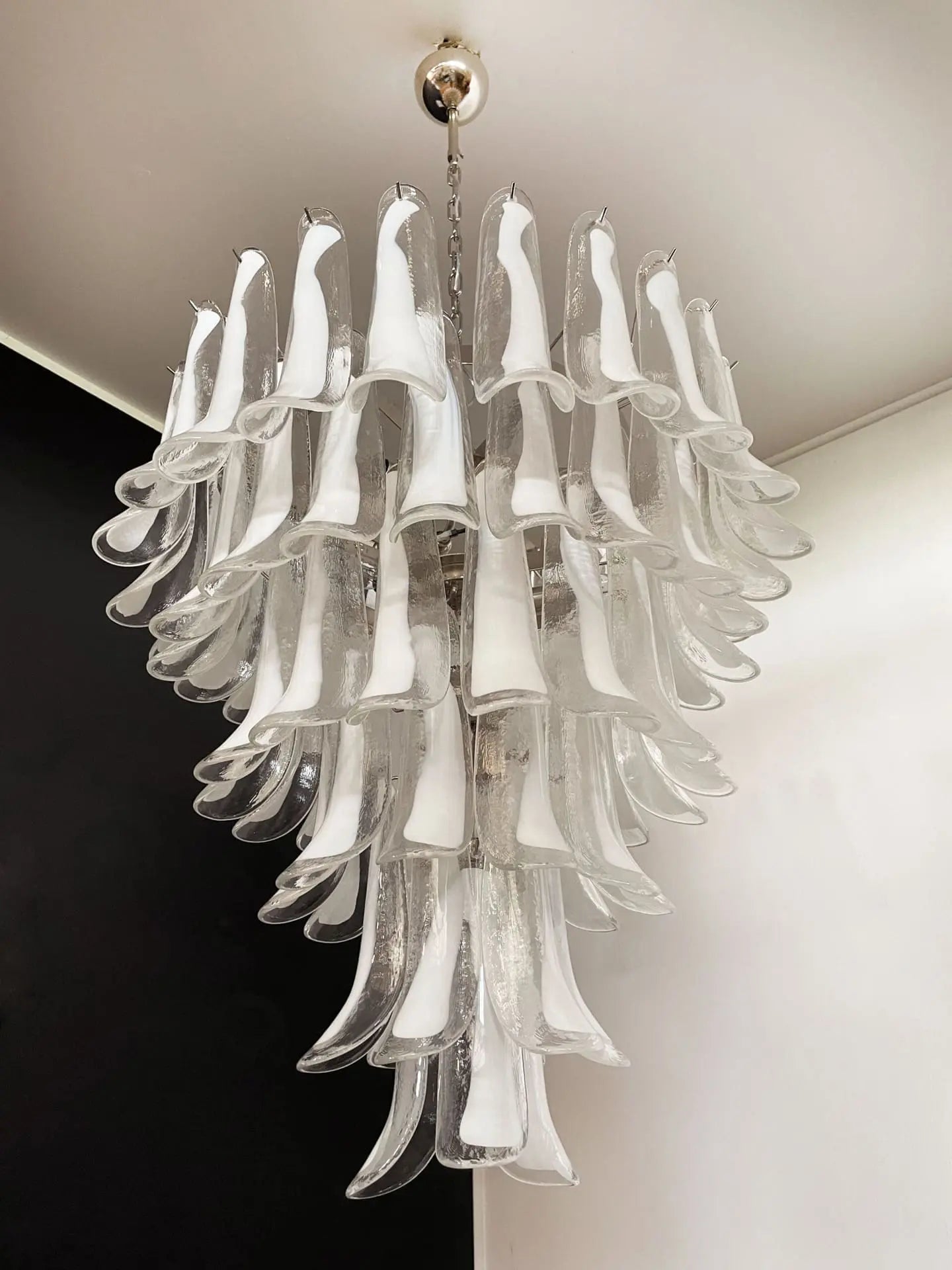 Murano Chandelier – 75 petals – Transparent