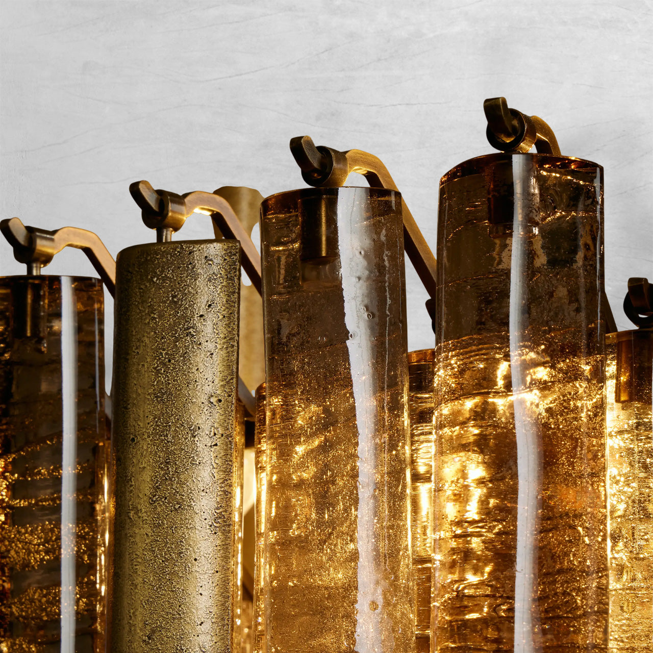 Neve Linear Chandelier