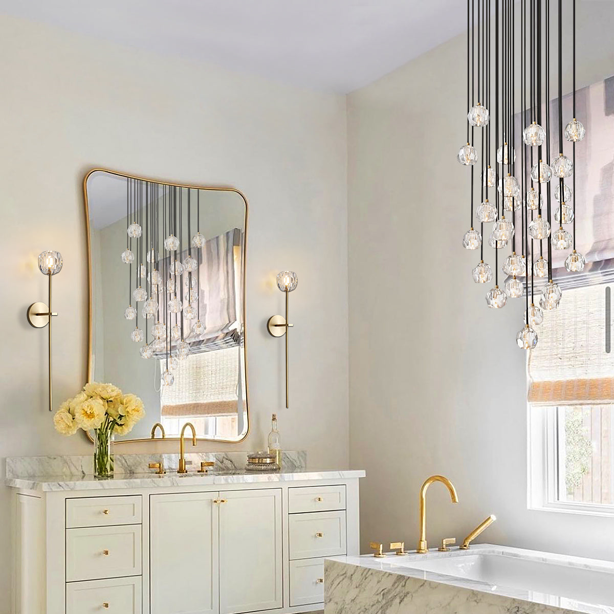 Bruma Glass Grand Wall Sconce