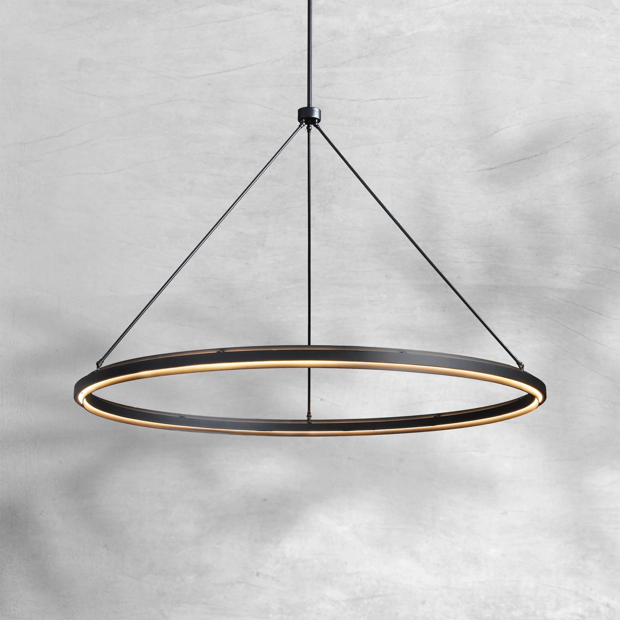 Peral Round Chandeler 36", 48", 60"