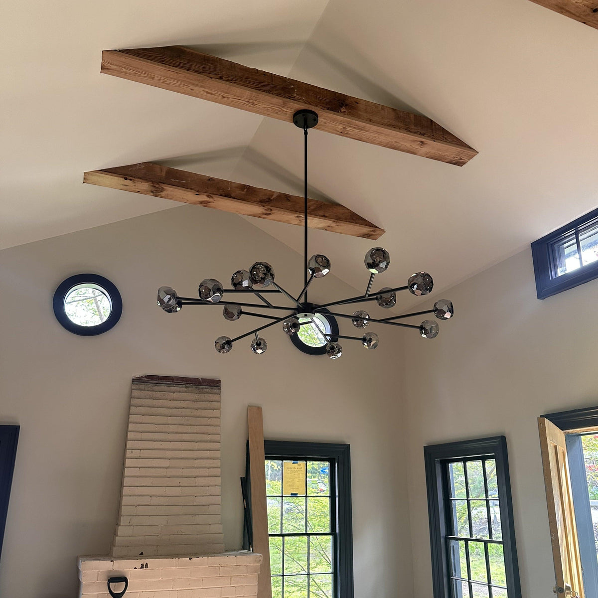 Bruma Round Chandelier 60"