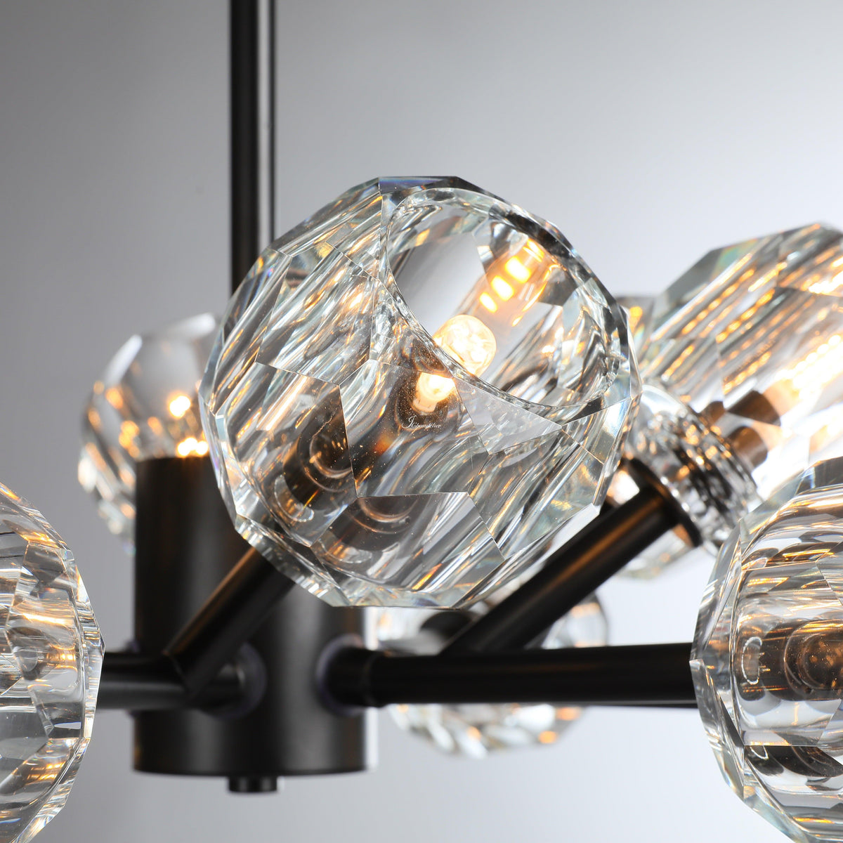Bruma Round Chandelier 36"