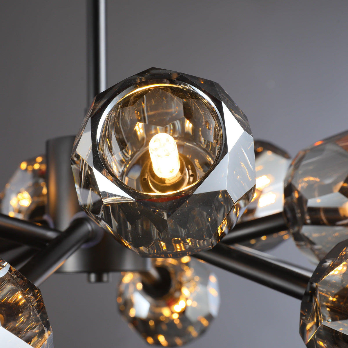 Bruma Round Chandelier 36"