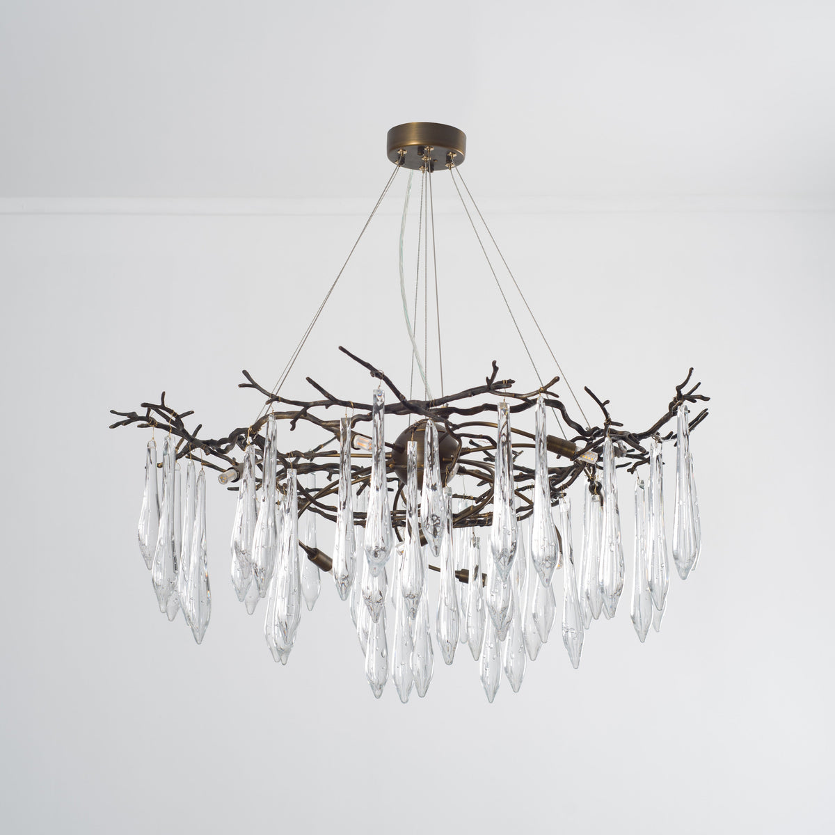 Dawn Teardrop Branch Brass Round Chandelier