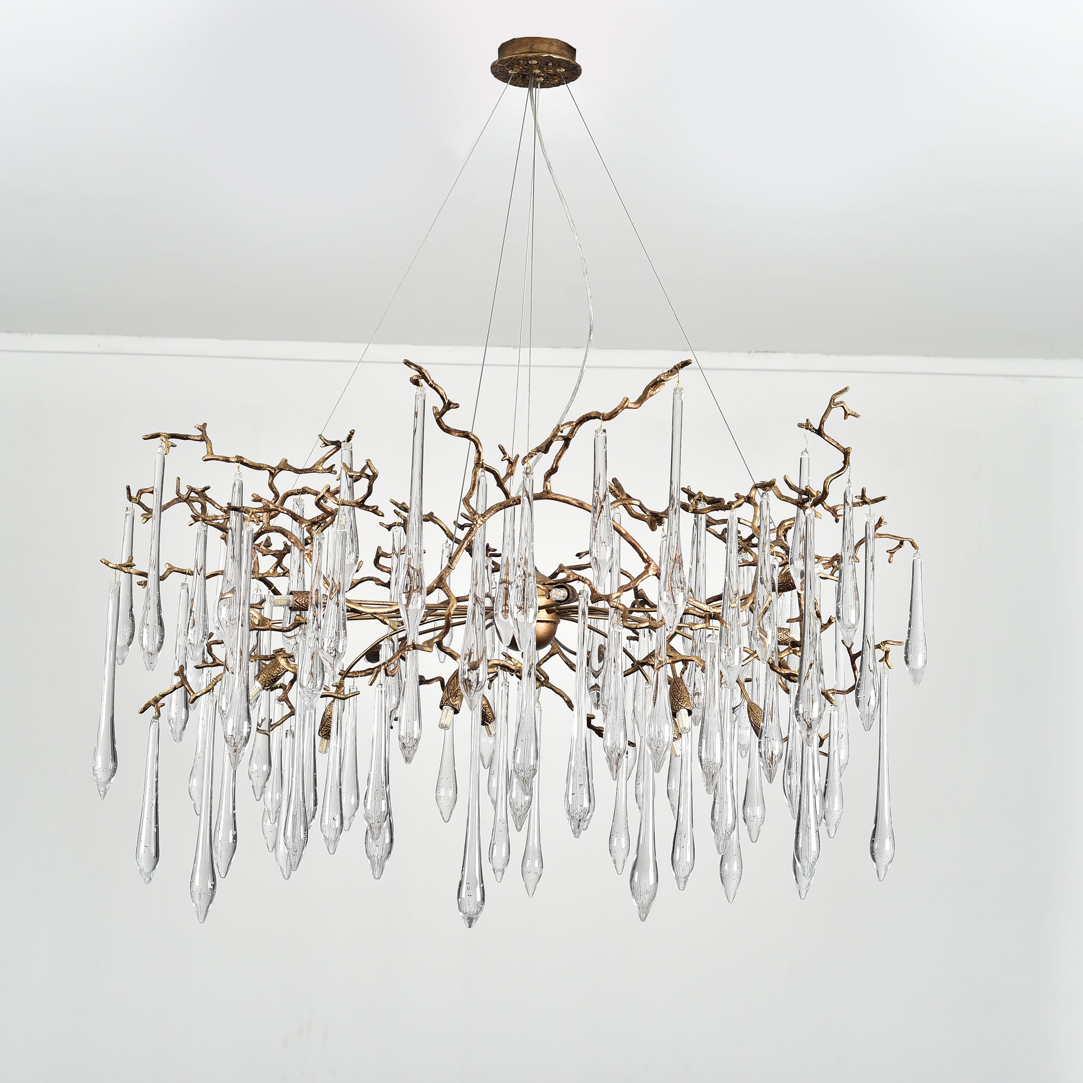 Dawn Teardrop Branch Brass Round Chandelier