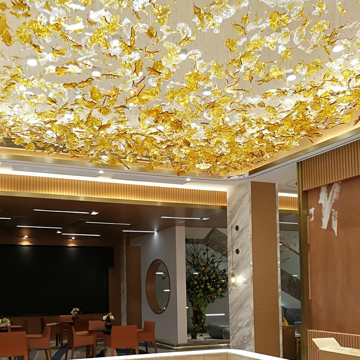Multicolor Crystal Spiral Maple Leaf Chandelier