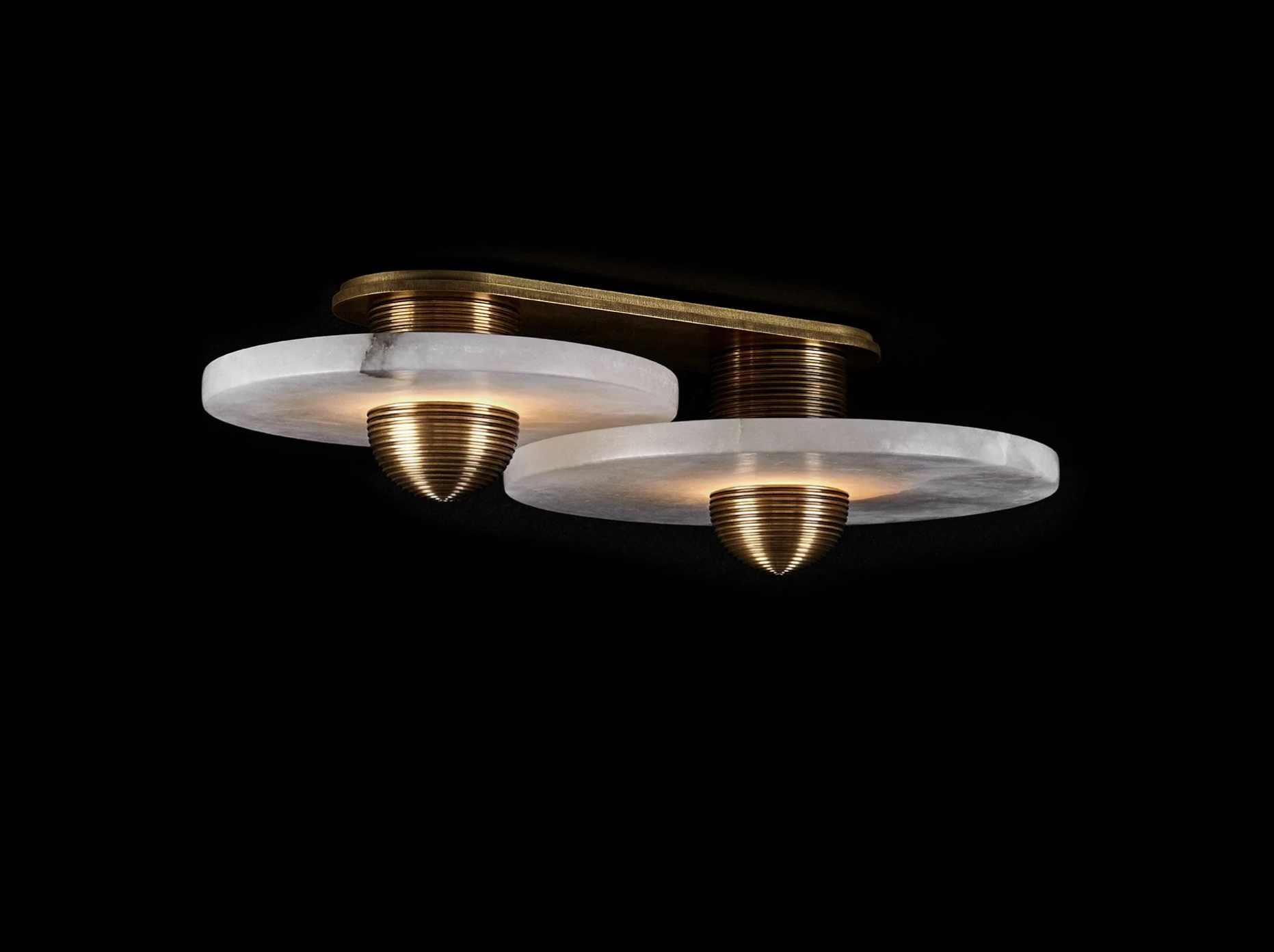 PATUS MEDIAN 2 SURFACE MOUNT H6.25" x W22.25" x L14"