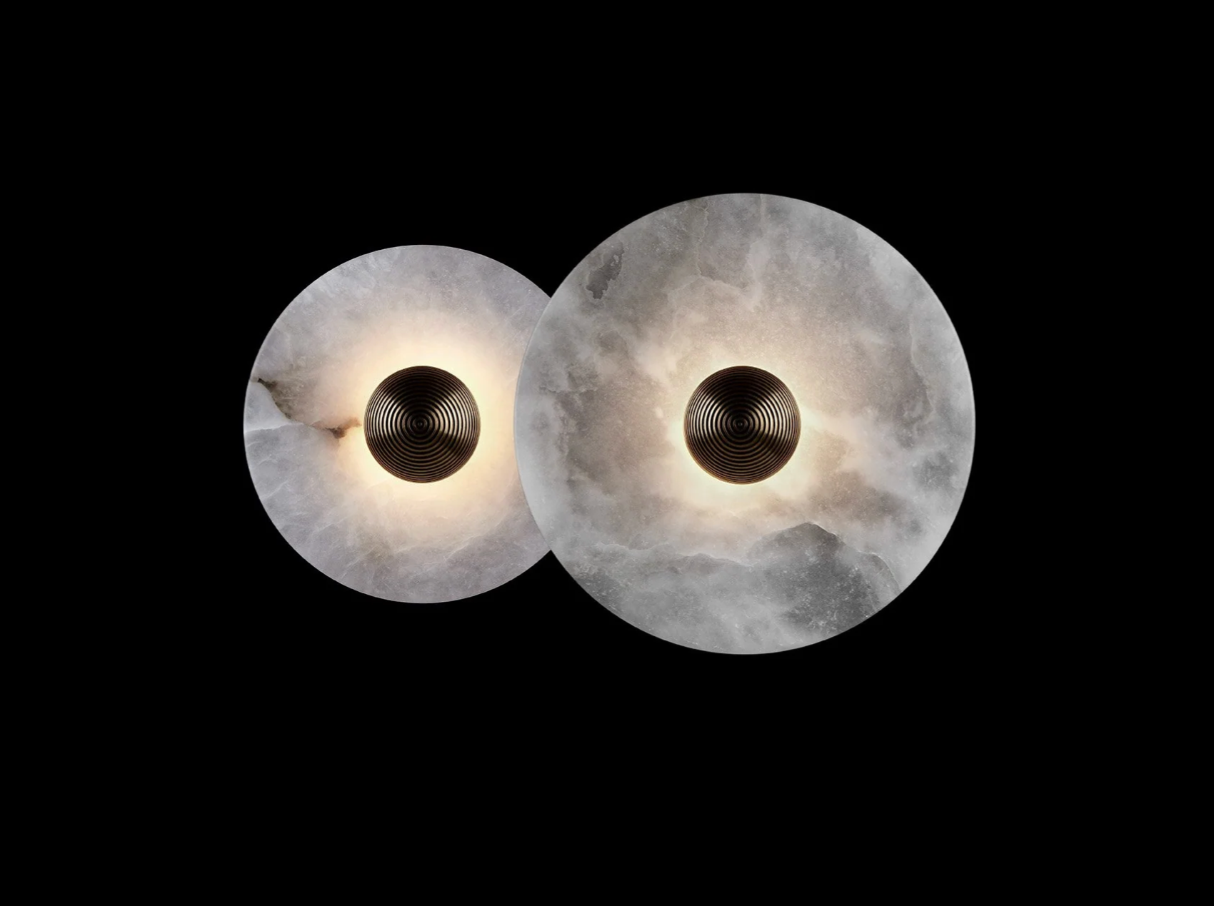 PATUS MEDIAN 2 SURFACE MOUNT H6.25" x W22.25" x L14"