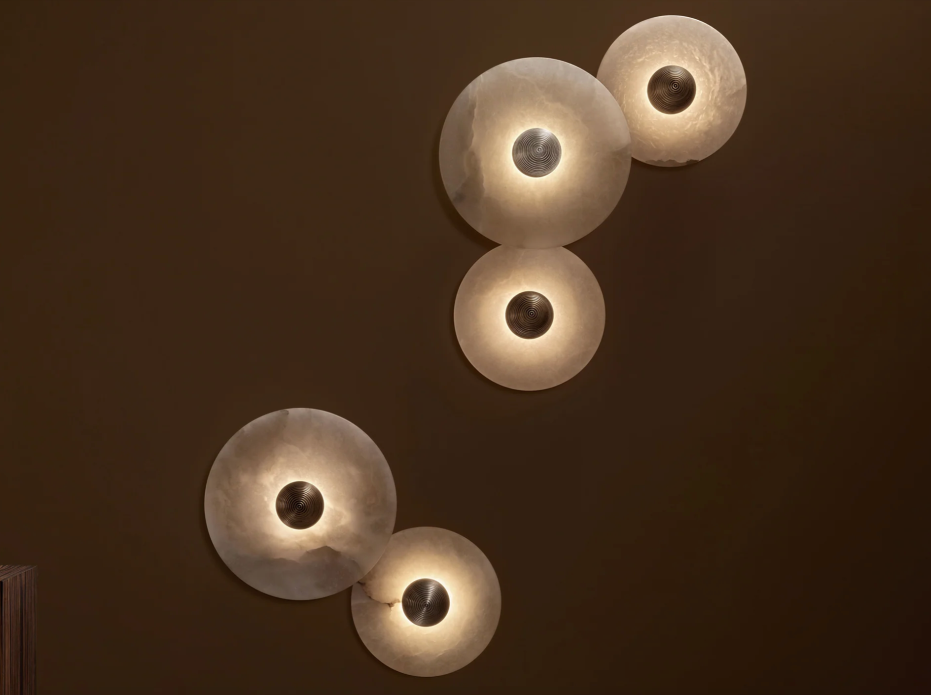 PATUS MEDIAN SCONCE / 20 Ø20" x D4"