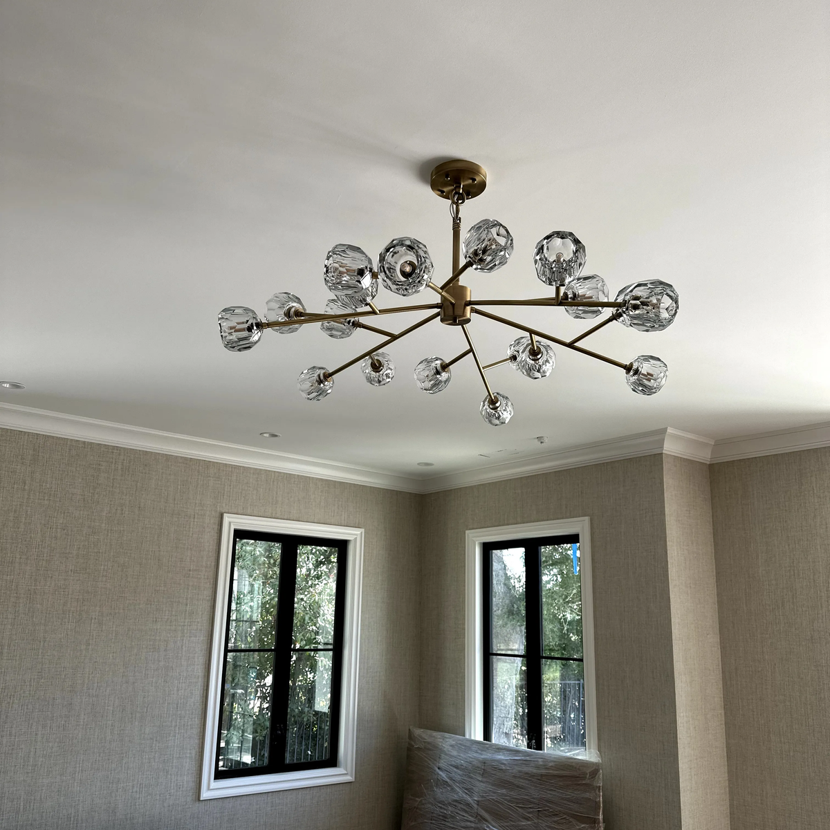 Bruma Round Chandelier 48"