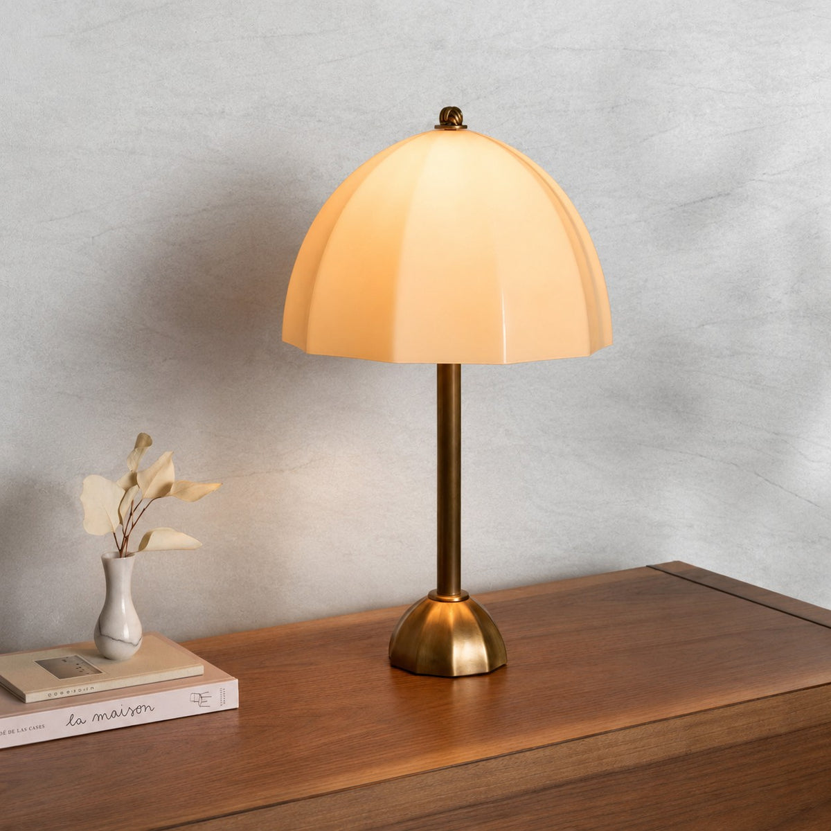 Agnes Table Lamp
