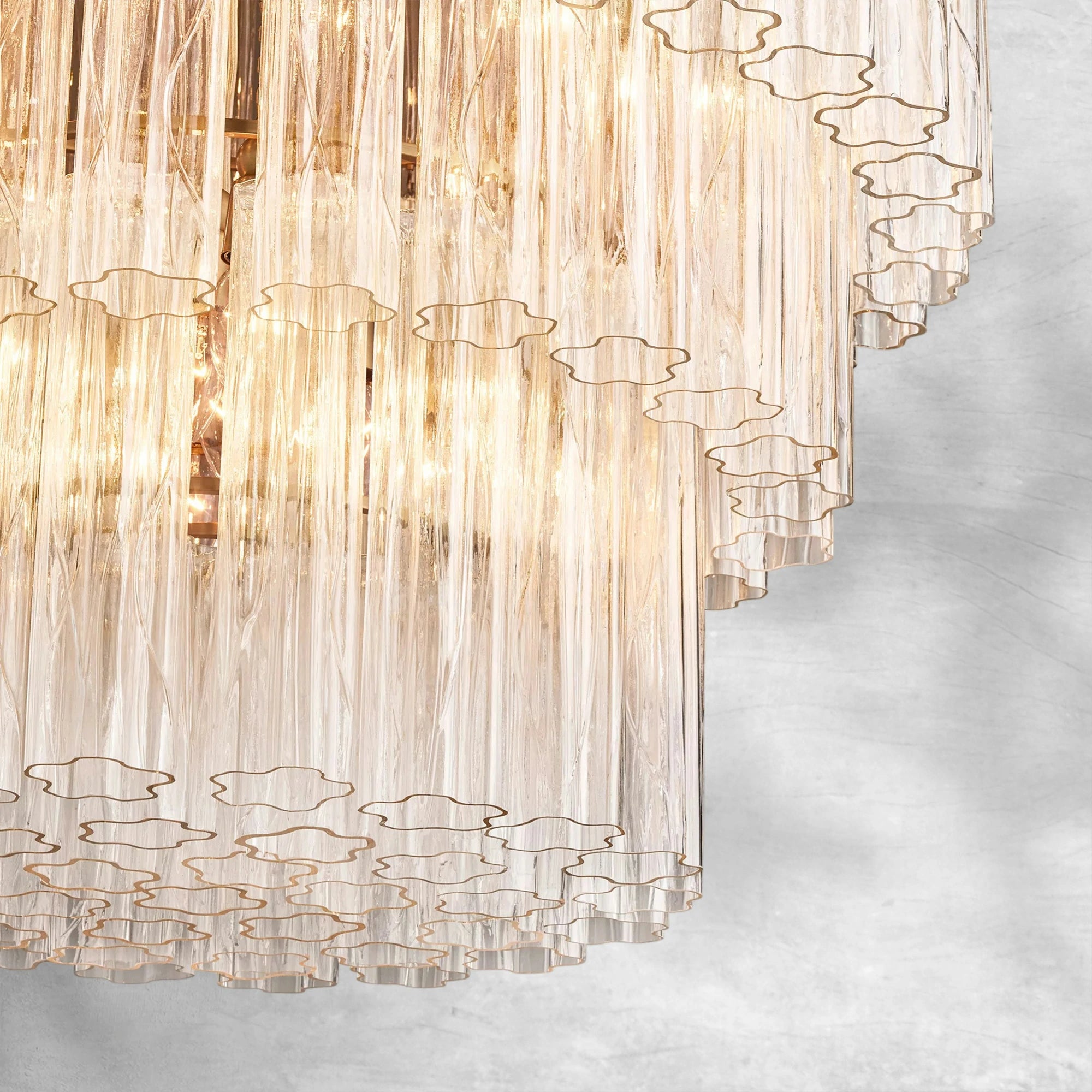 Caelo Round 3-Tier Chandelier 36″