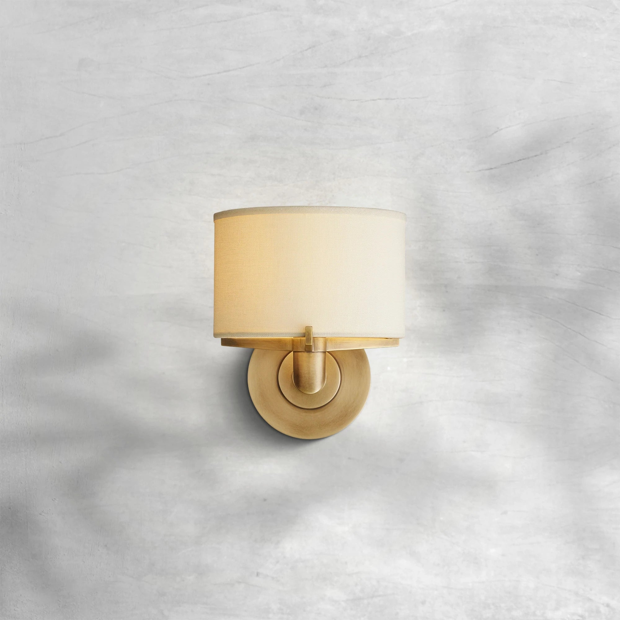 Truven Sconce