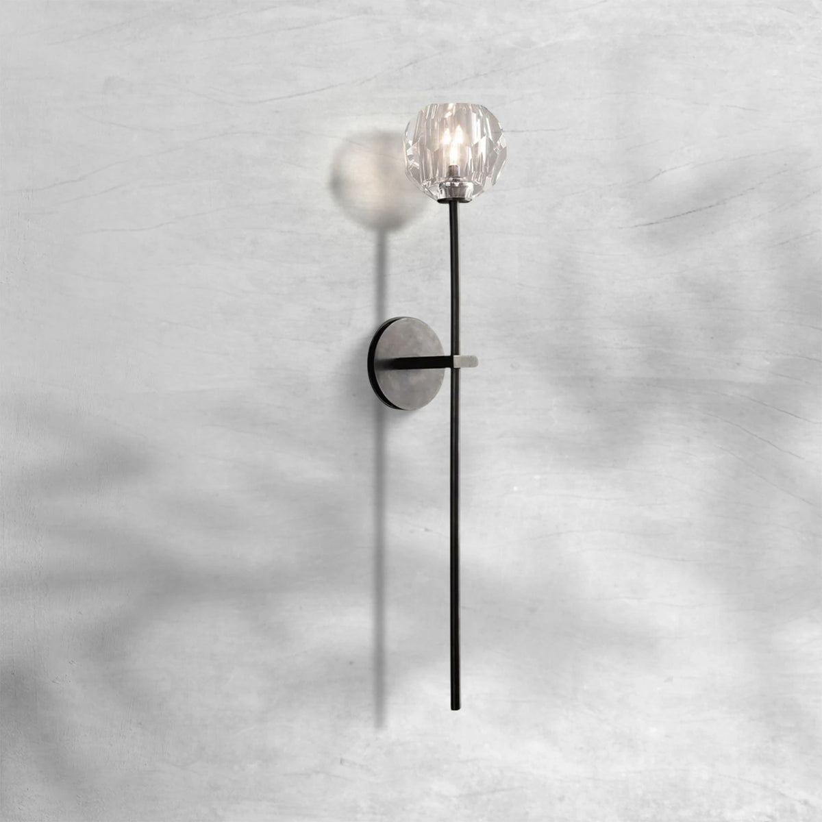 Bruma Glass Grand Wall Sconce