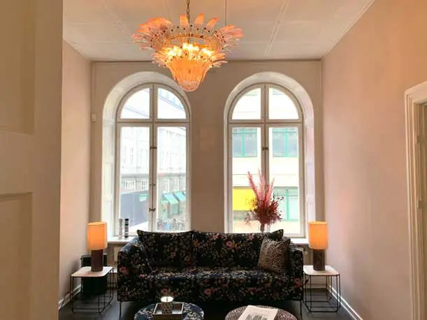 Murano Chandelier – Palmette – 58 glass – Pink