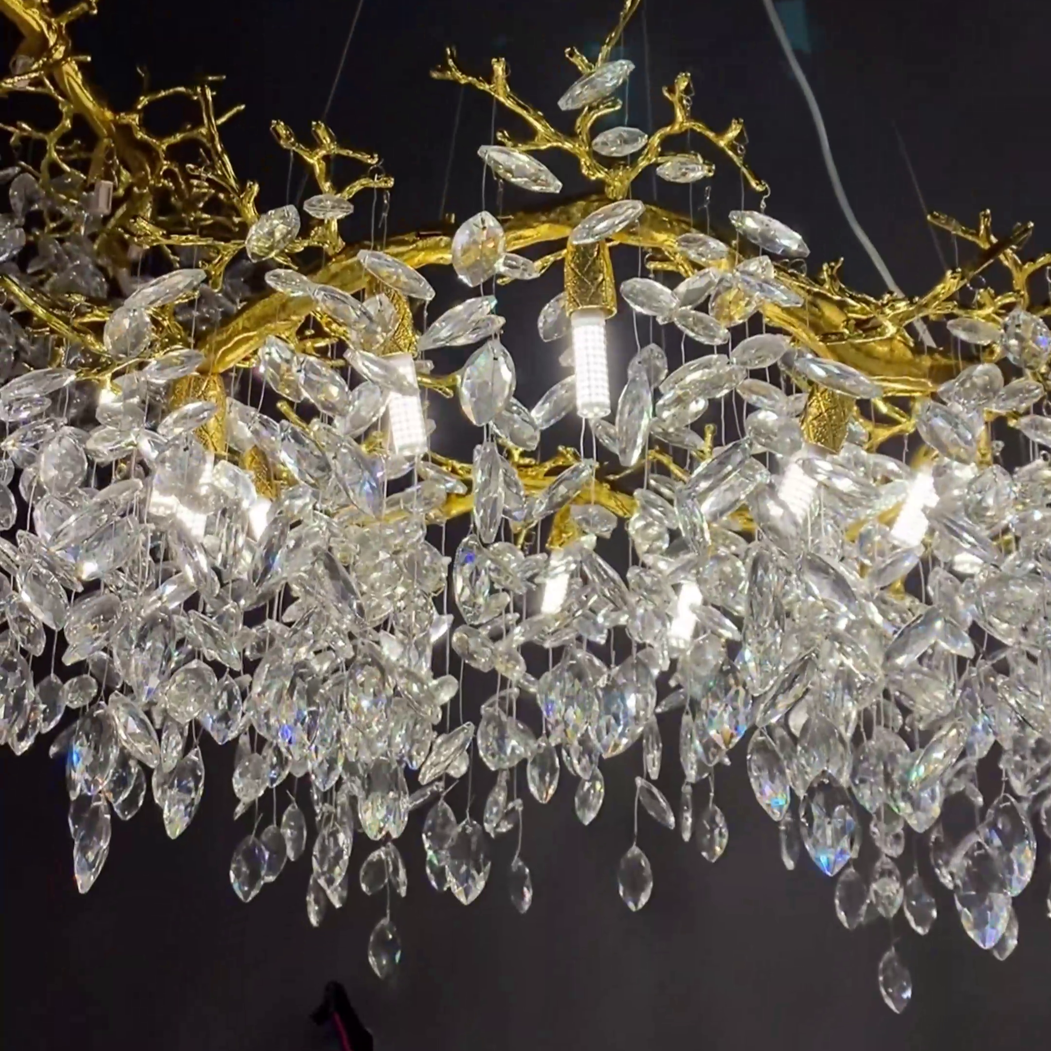 Luxury Ring Branch Crystal Leaves Chandelier for Living Room Bedroom and Bathroom
