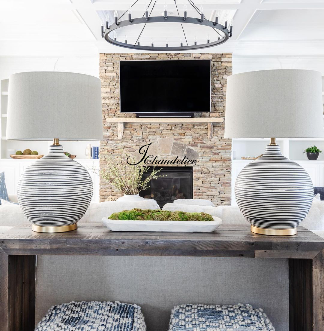 How To Choose the Perfect Living Room Chandelier ？