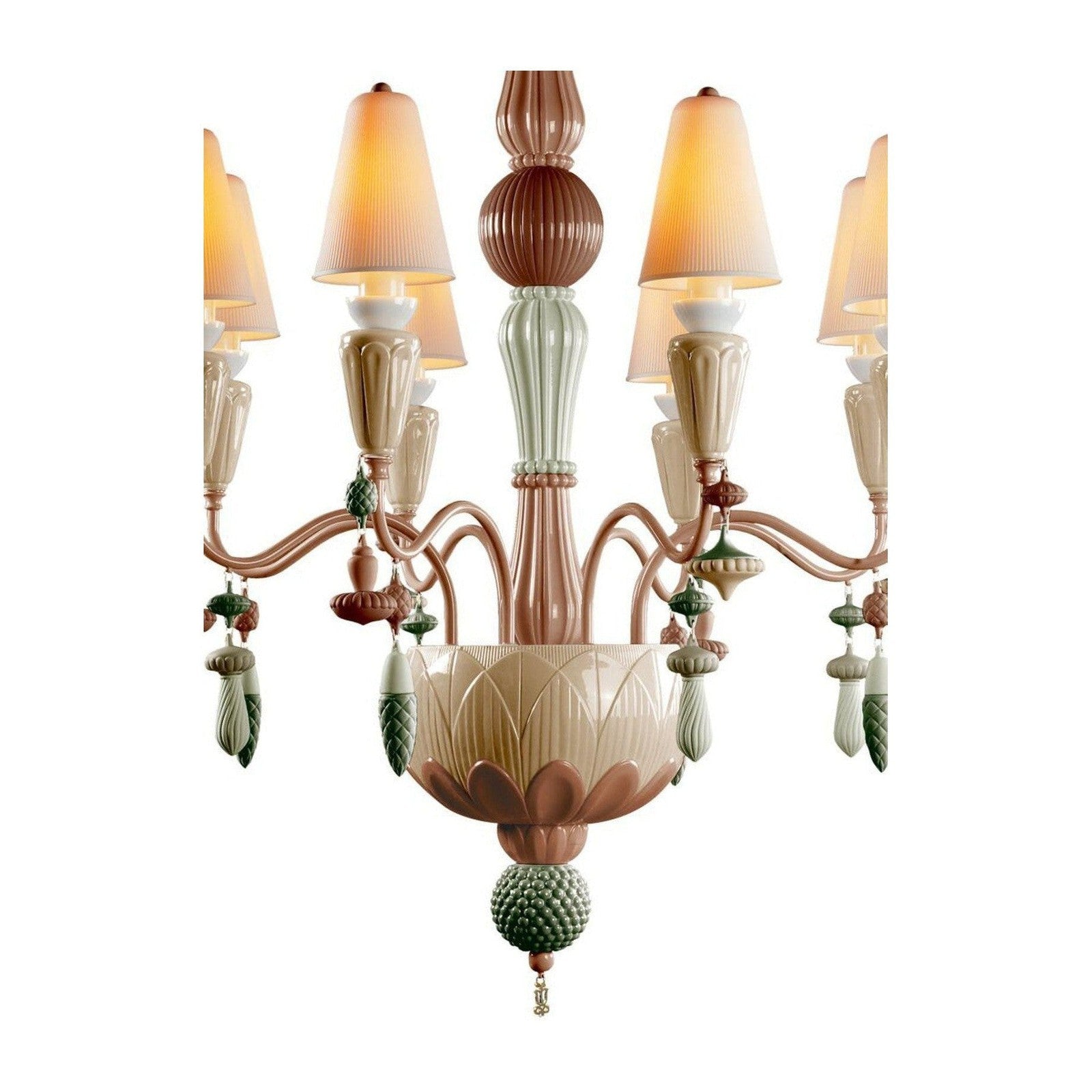 Vintage Nexora 8 Light Chandelier