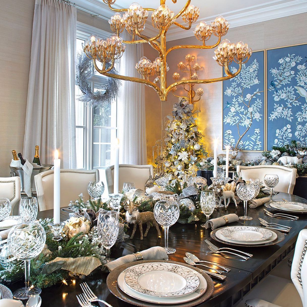 Luxury Branch Flower Chandelier in Gold for Living Room Staircase and Bedroom Lighting