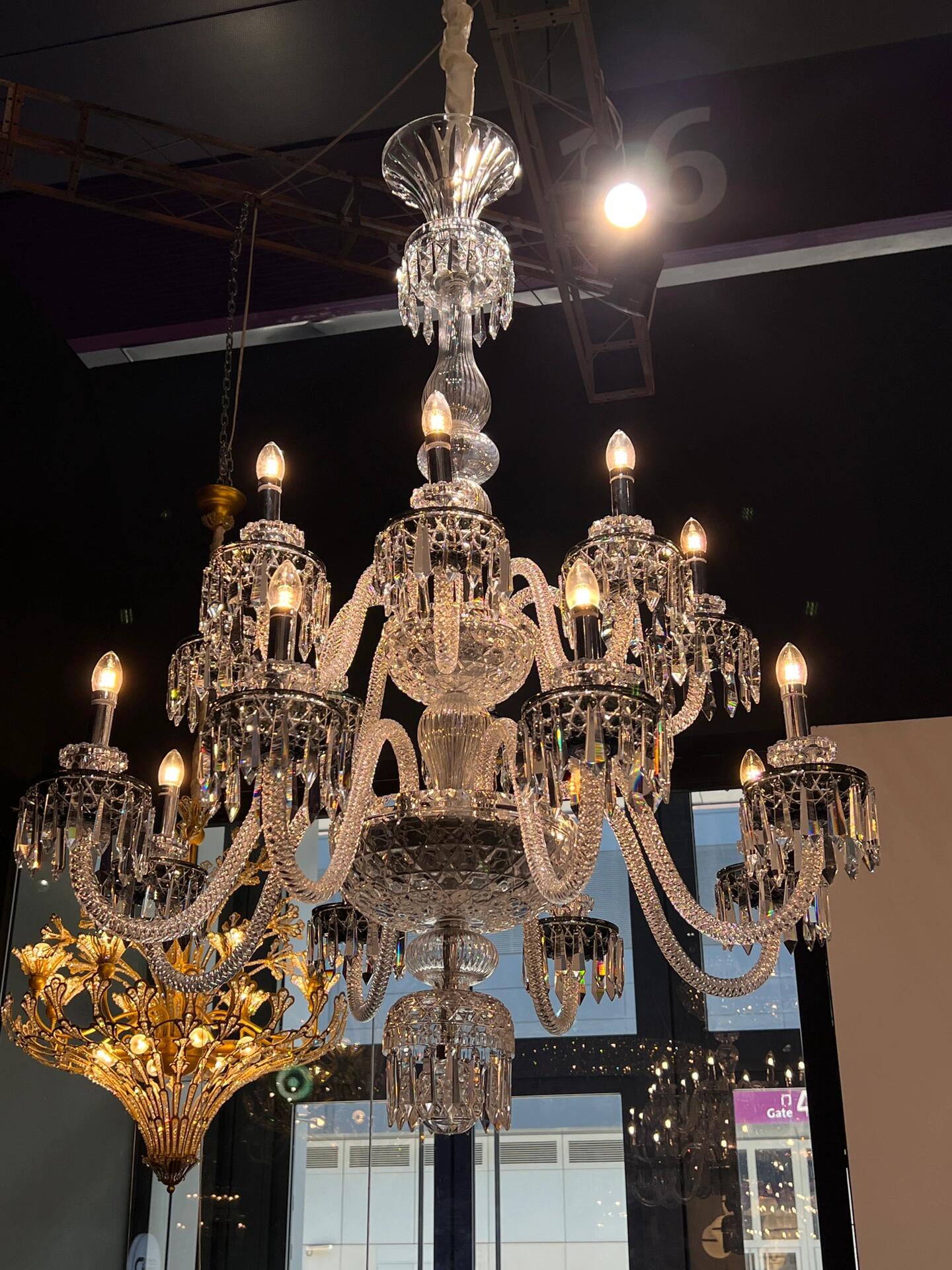 Elegant Crystal Chandelier in Italian Style for Bedroom and Living Room