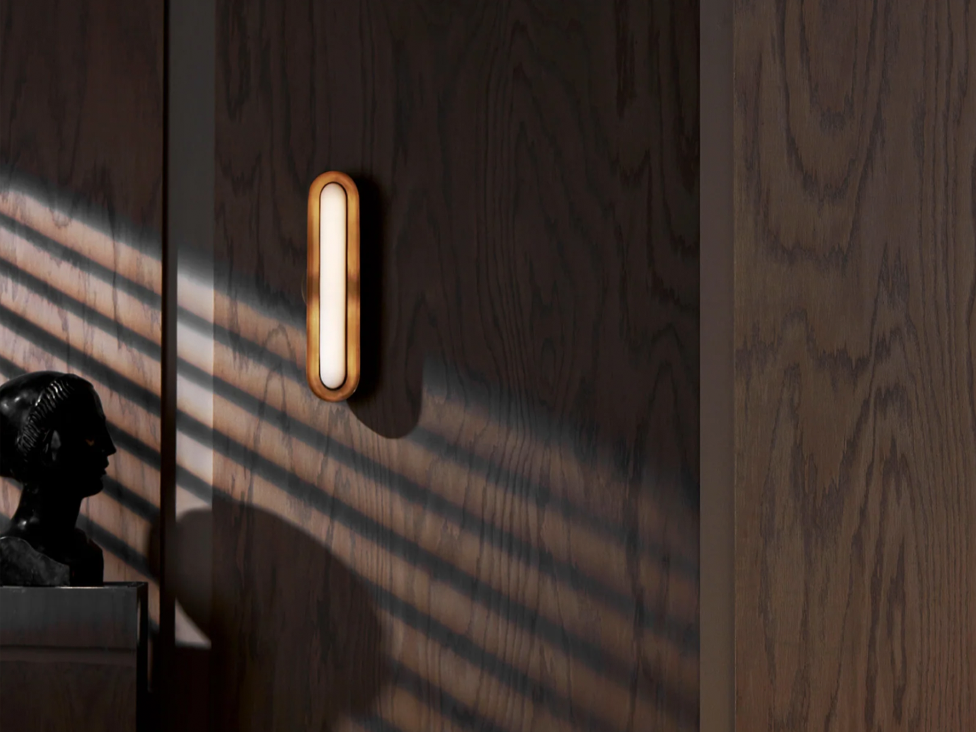 PATUS CIRCUIT 1 SCONCE H18” x W5.5” x Ø3.5”