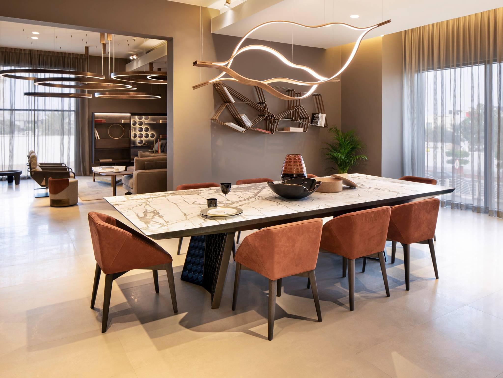 Modern Simple Aluminum Waving Chandelier