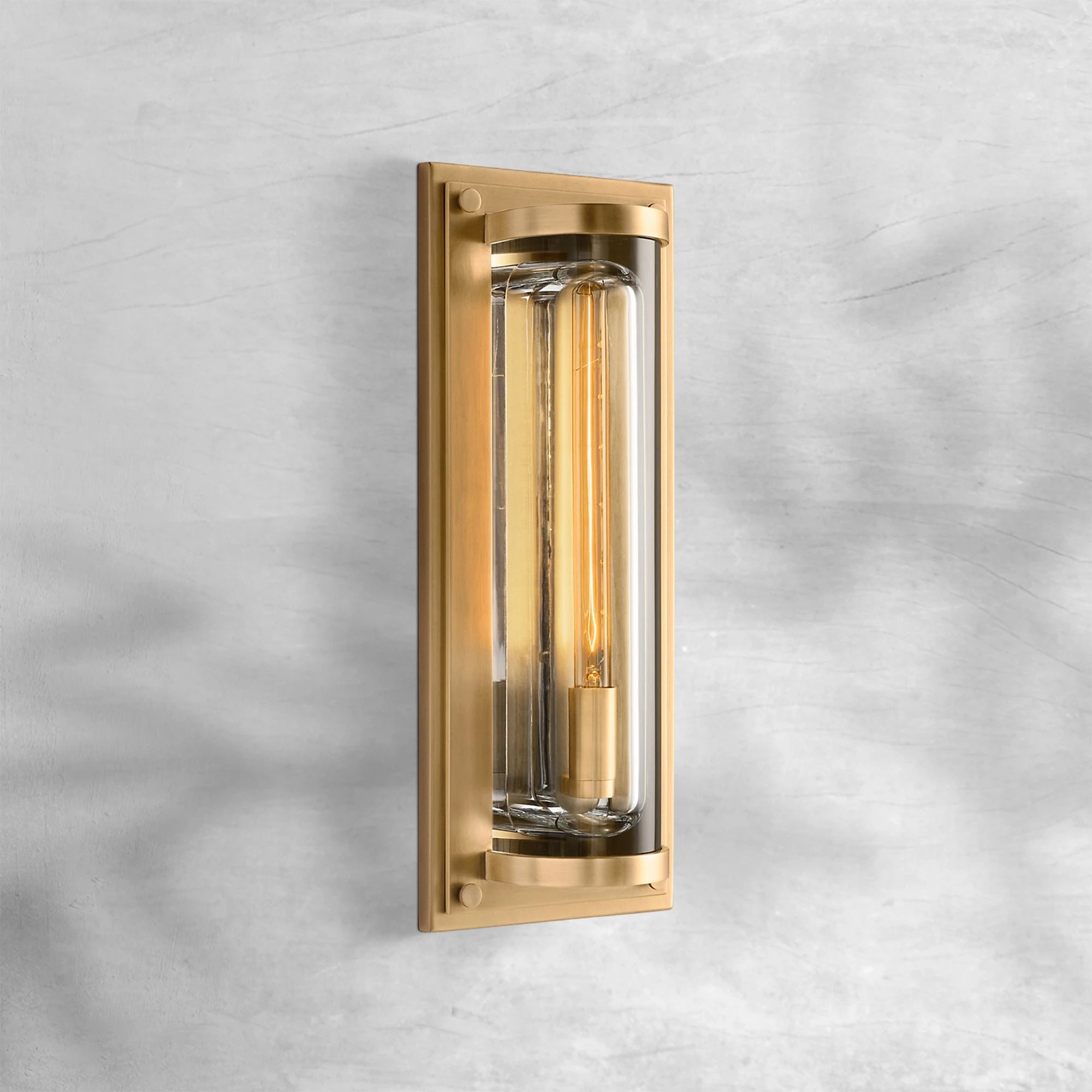 Savilen Grand Round Sconce 20"