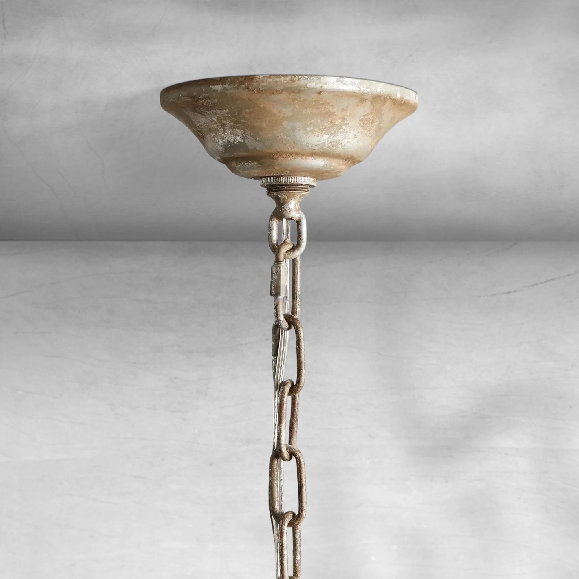 Gothic Claudette 12-Light Chandelier