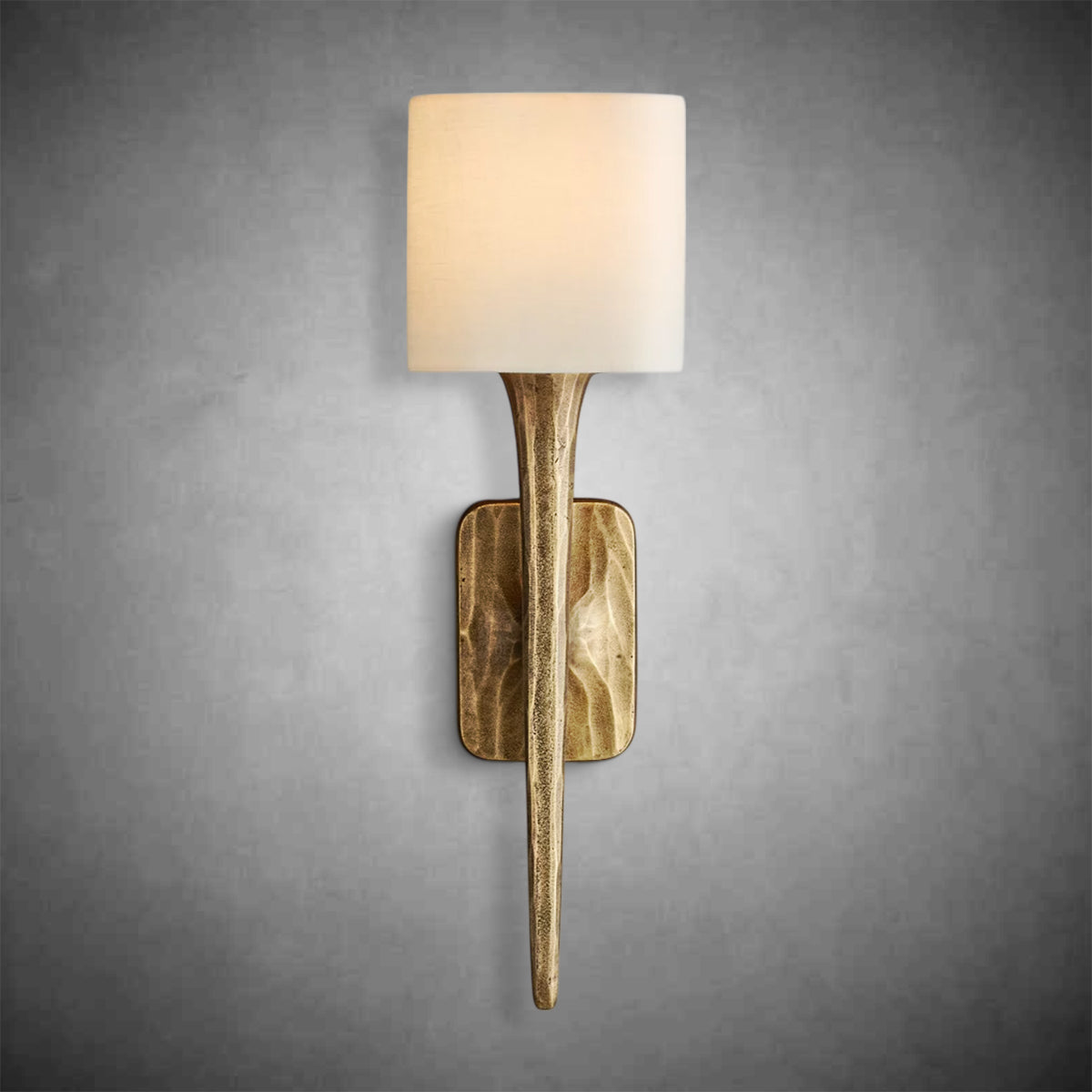 Thaddeas Shaded Wall Sconce