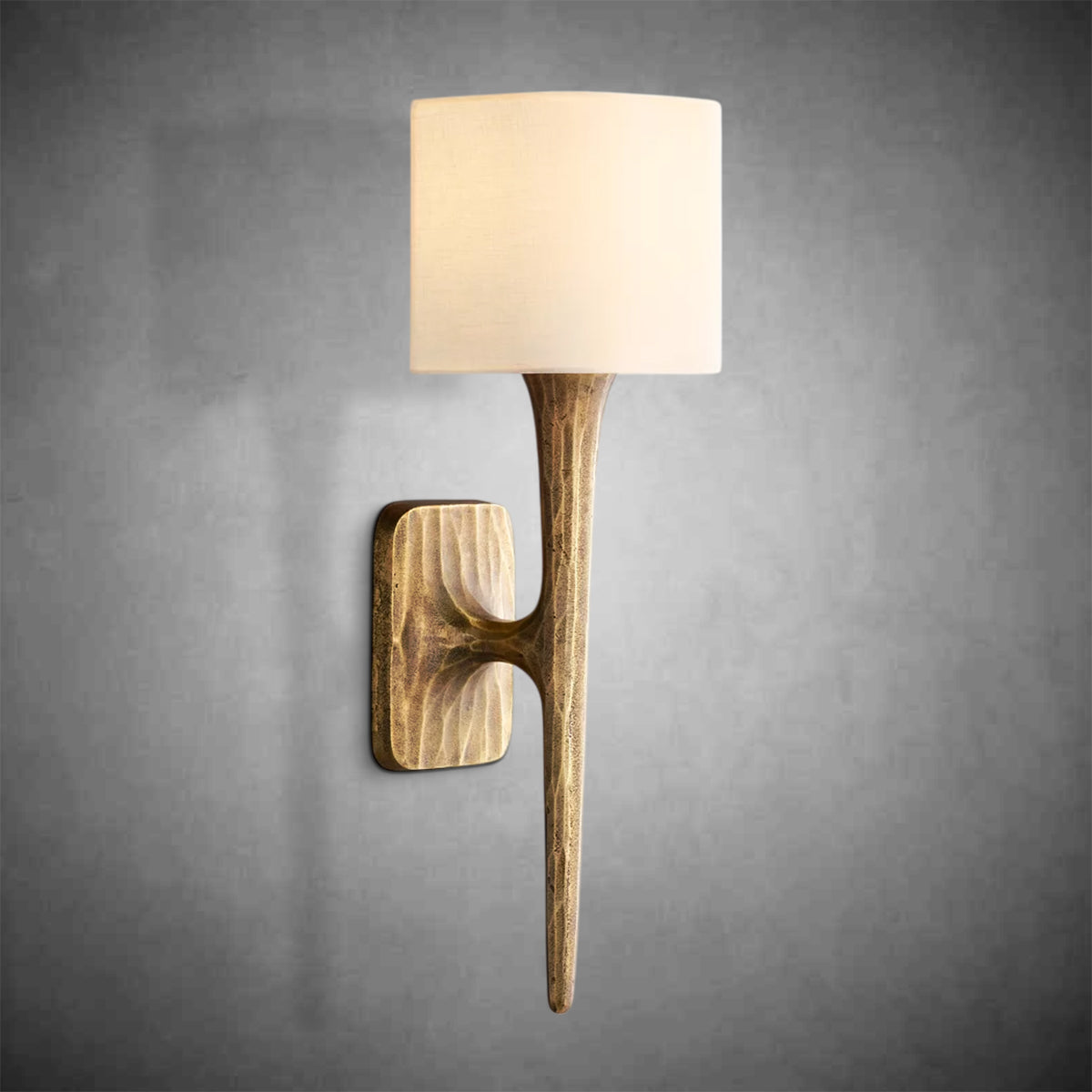Thaddeas Shaded Wall Sconce