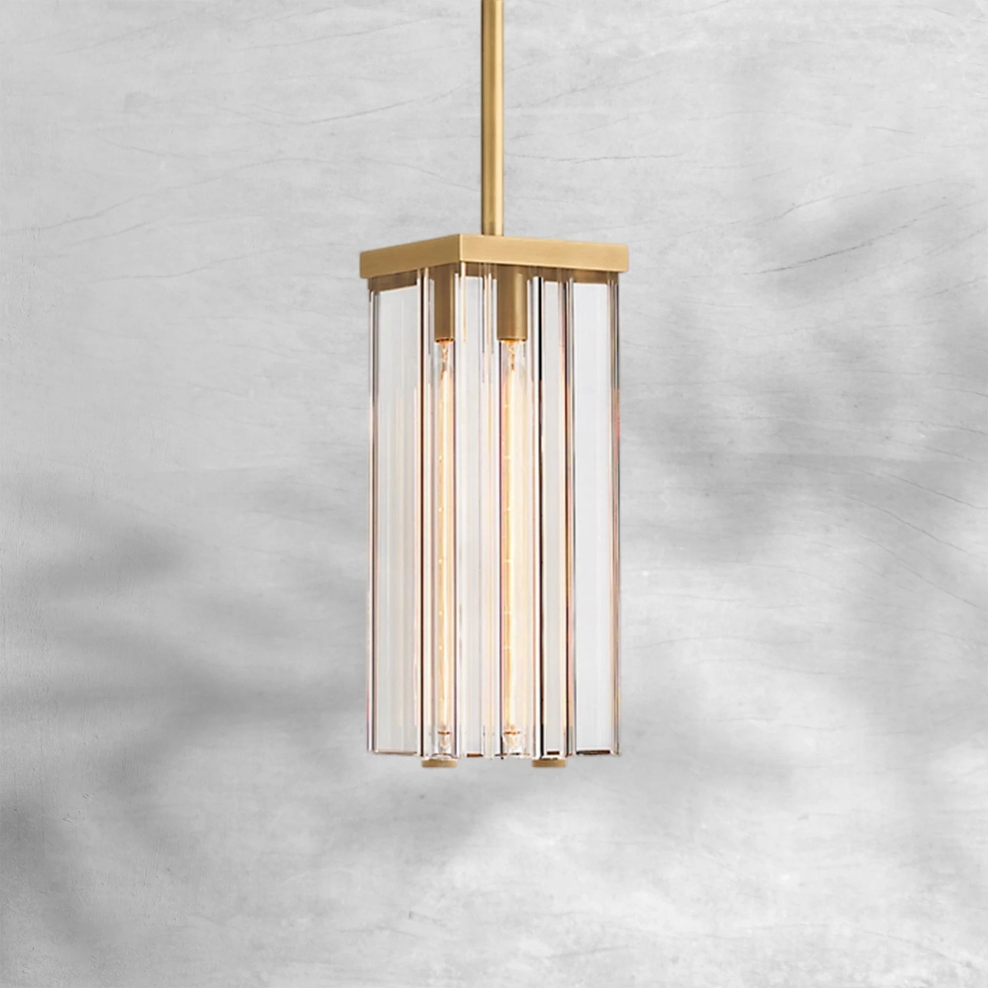 Savilen Square Pendant 14"