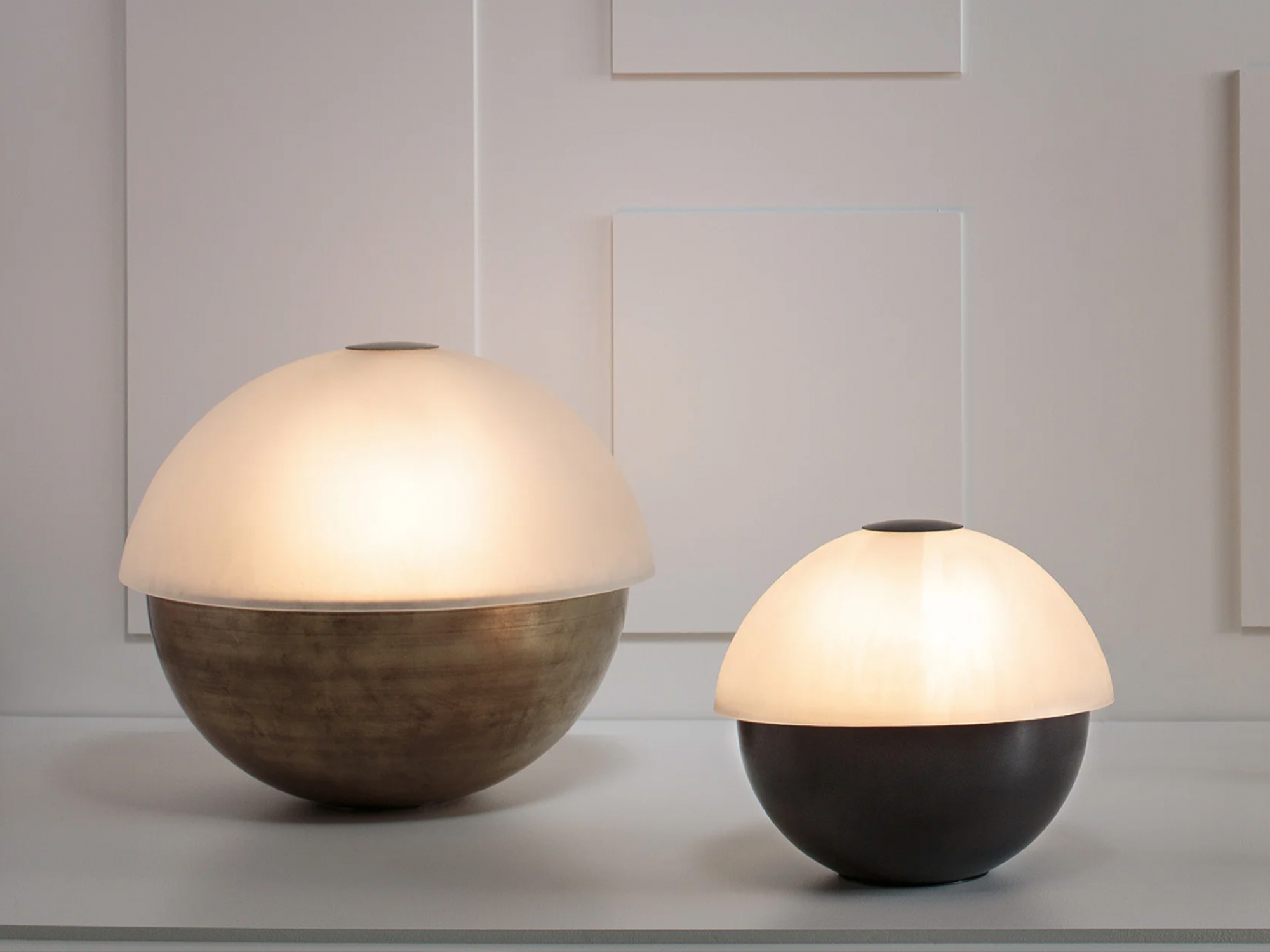 PATUS AXON LAMP / SMALL H12.5" x Ø14"