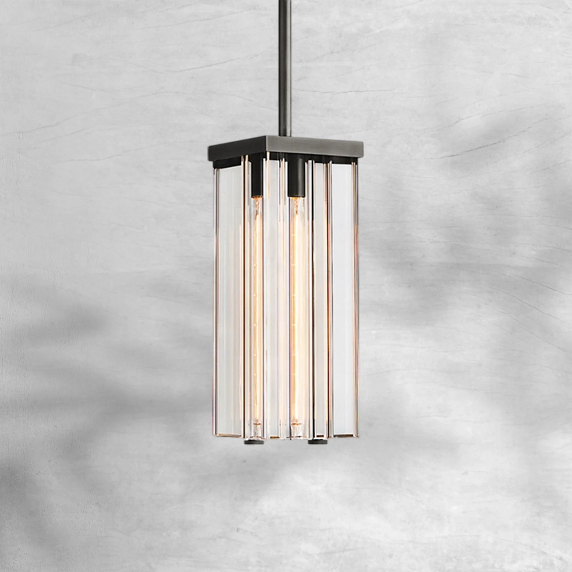 Savilen Square Pendant 14"