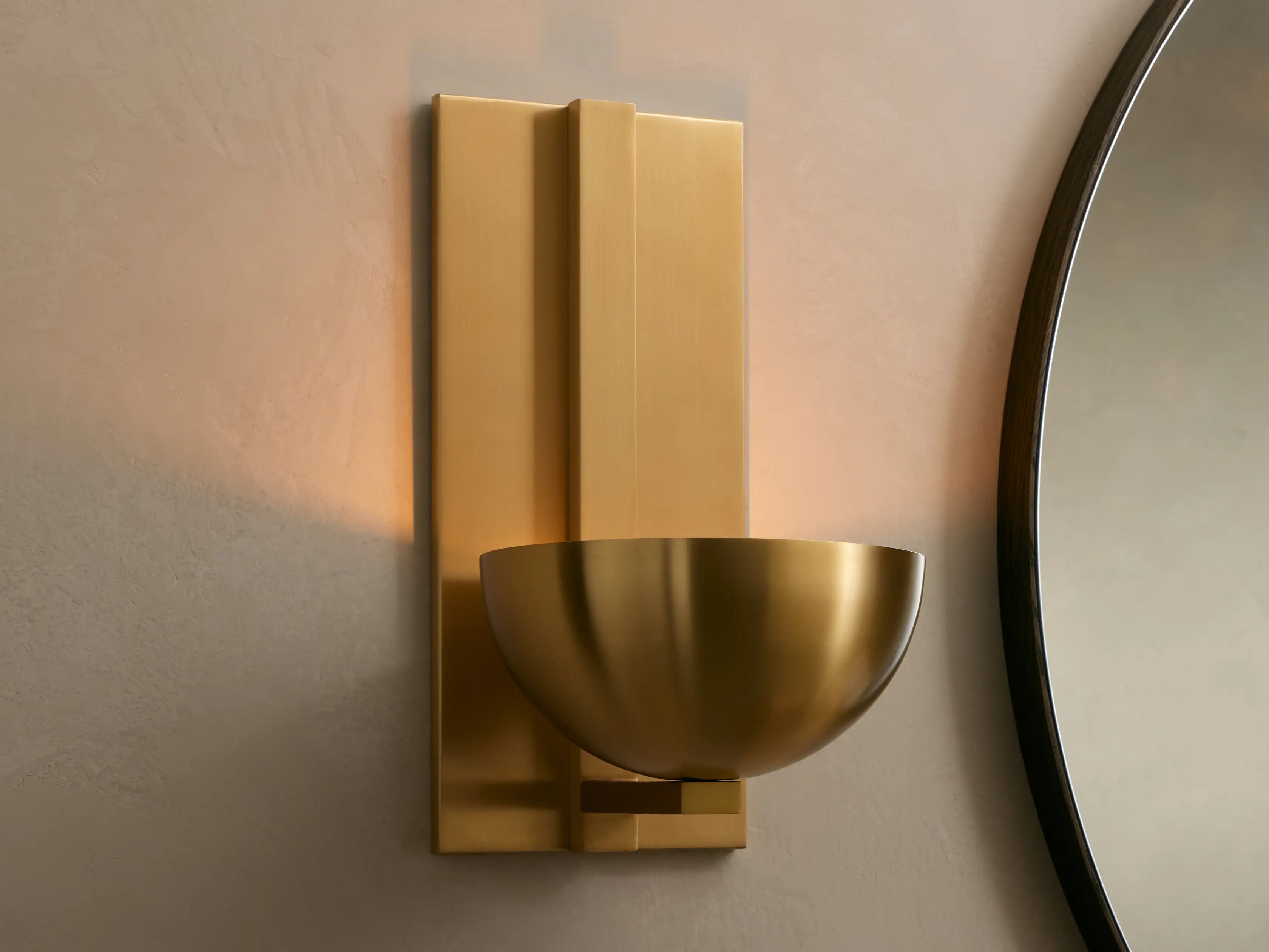 Belmira Alabaster Sconce