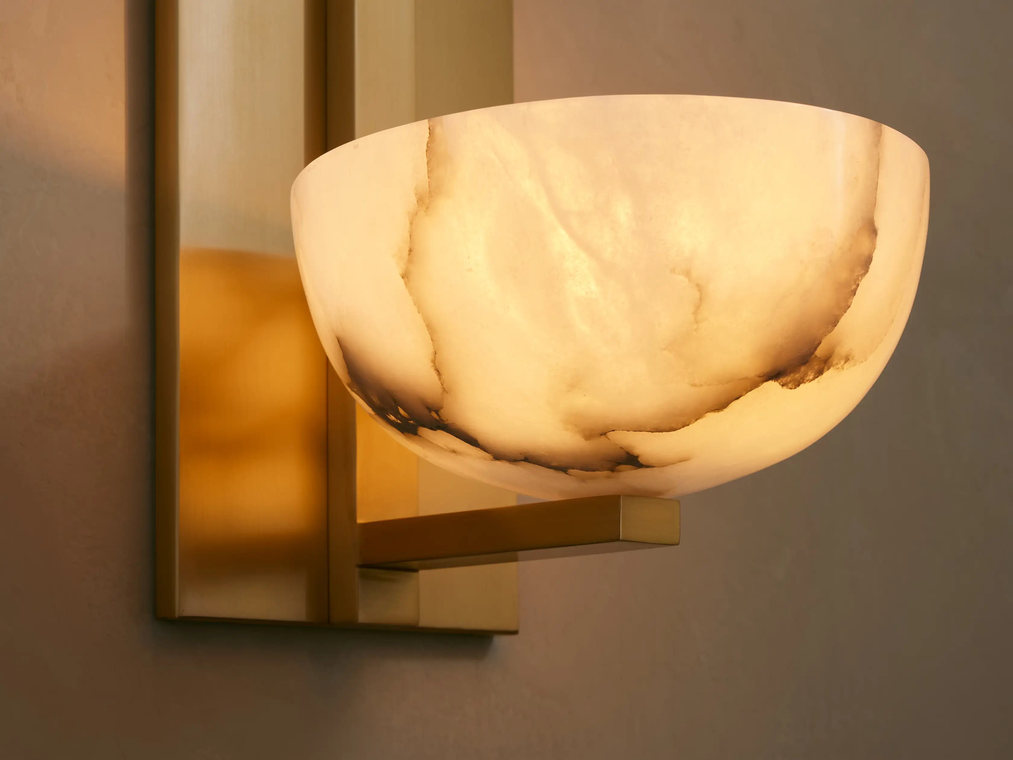 Belmira Alabaster Sconce