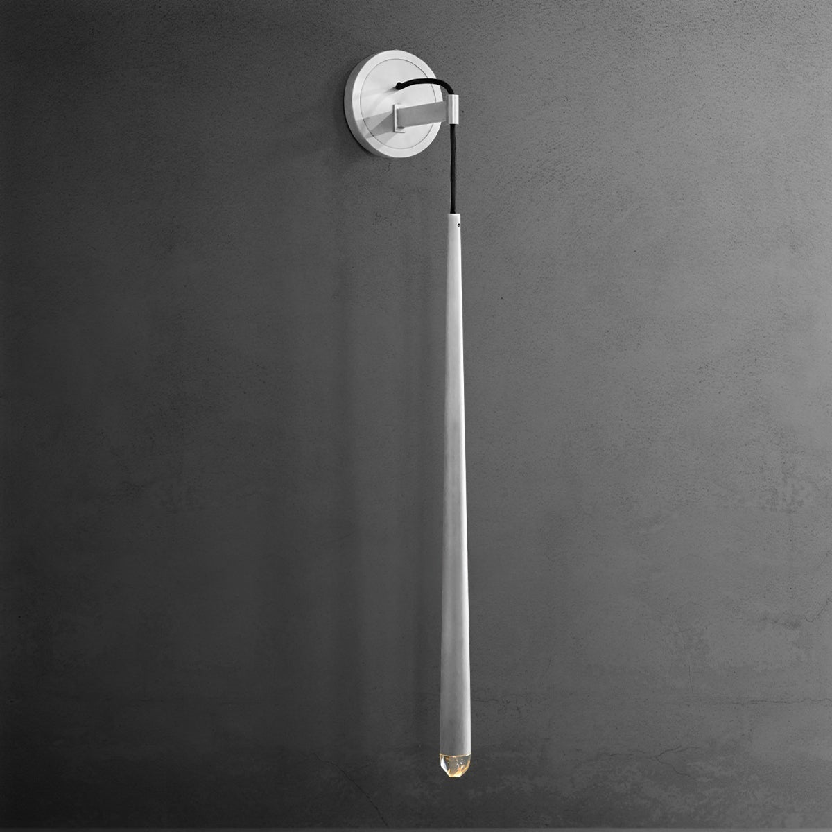 Aquitain Grand Sconce