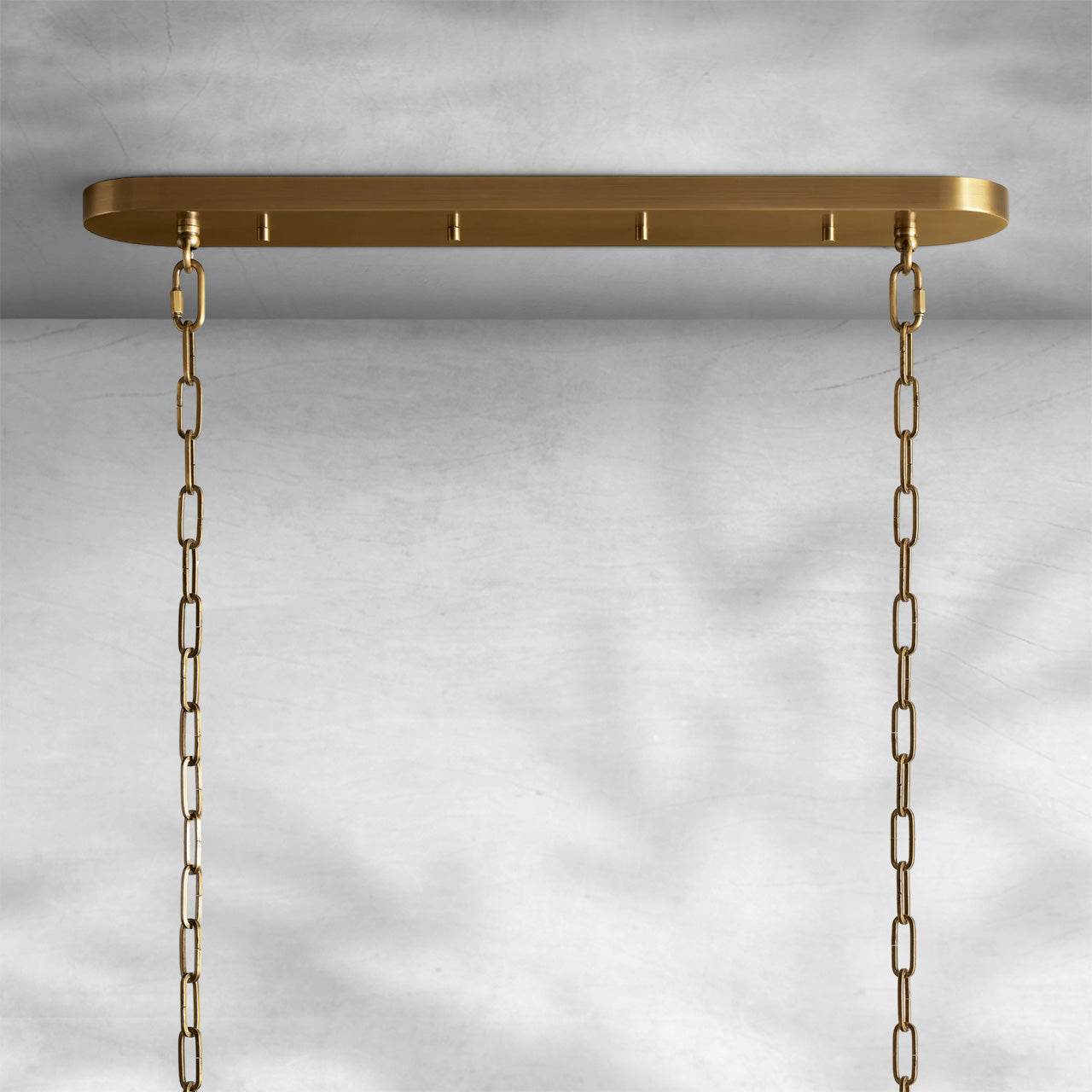 Ghiaccio Oval Chandelier 54"W/65"W