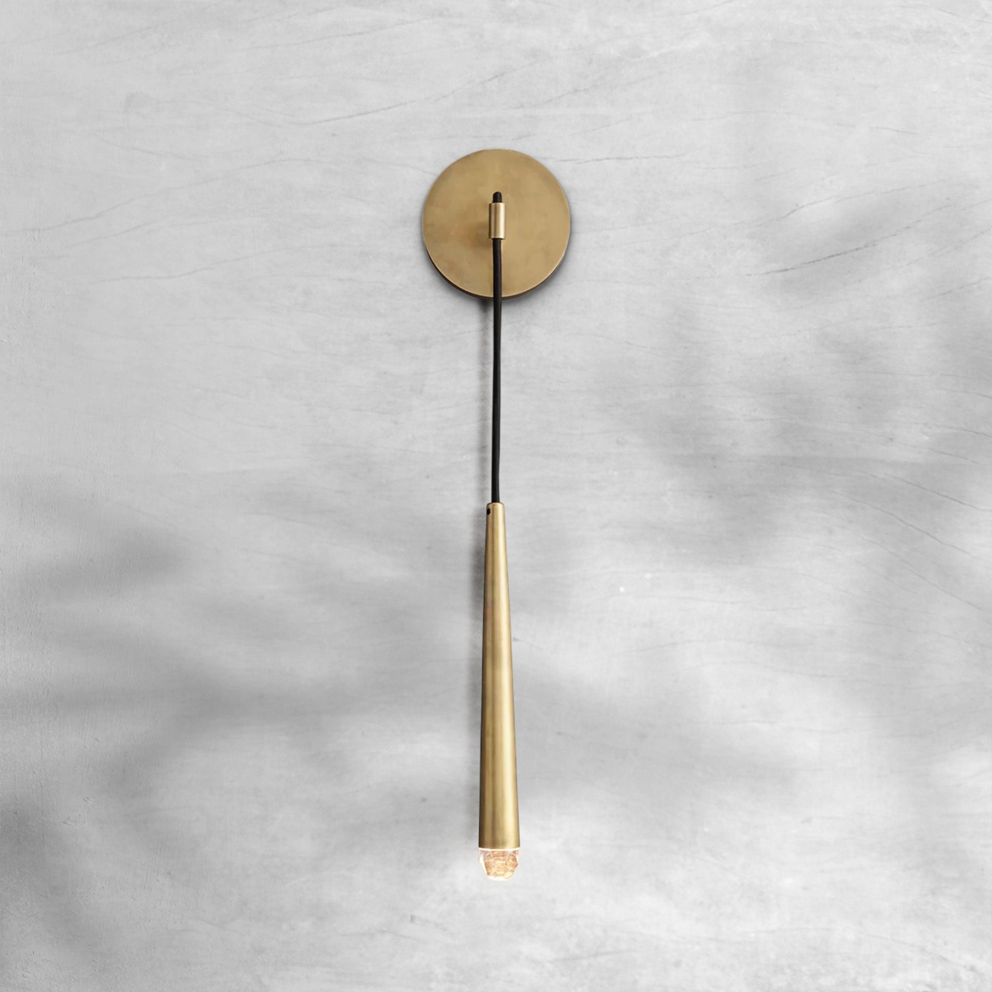 Aquitain Grand Sconce
