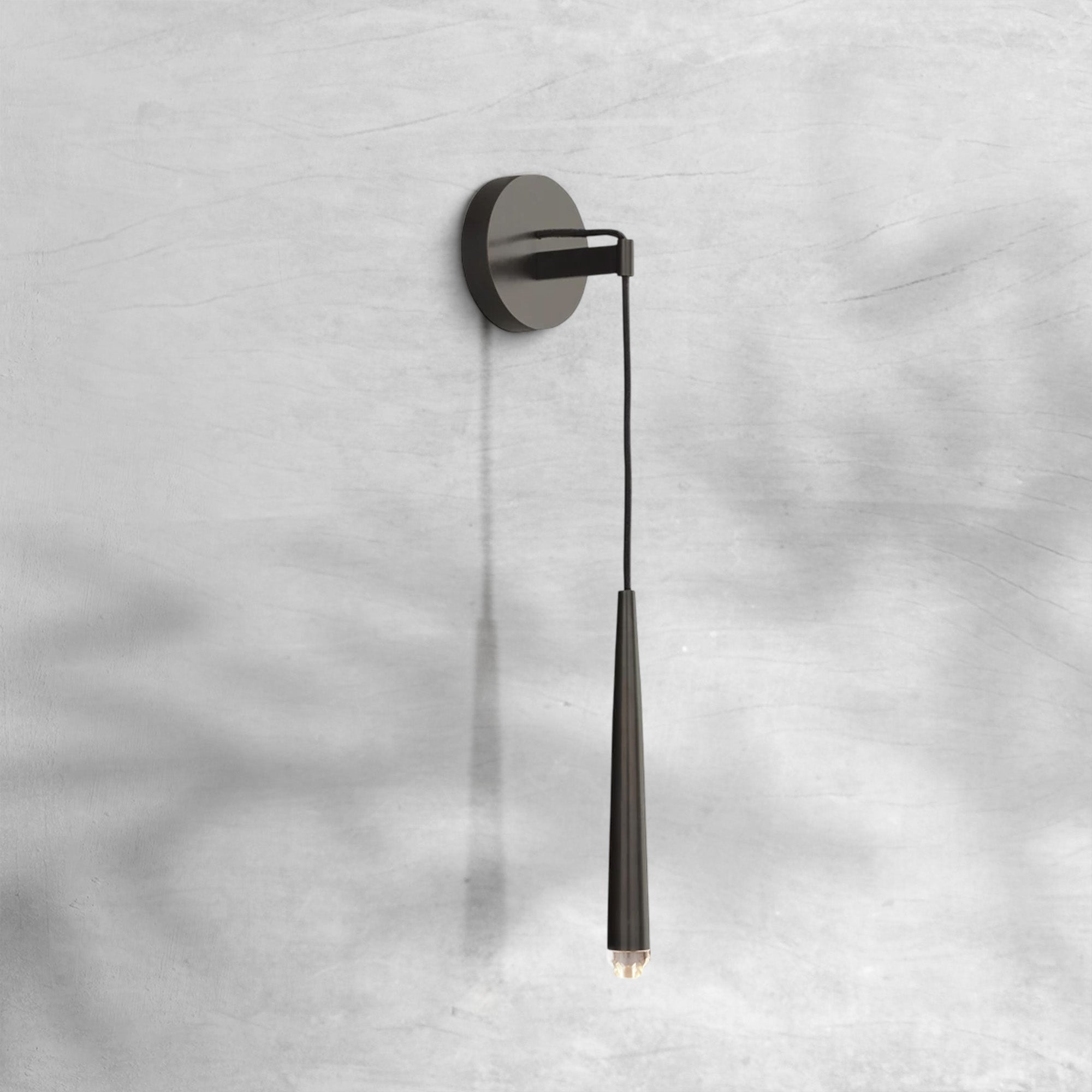 Aquitain Grand Sconce
