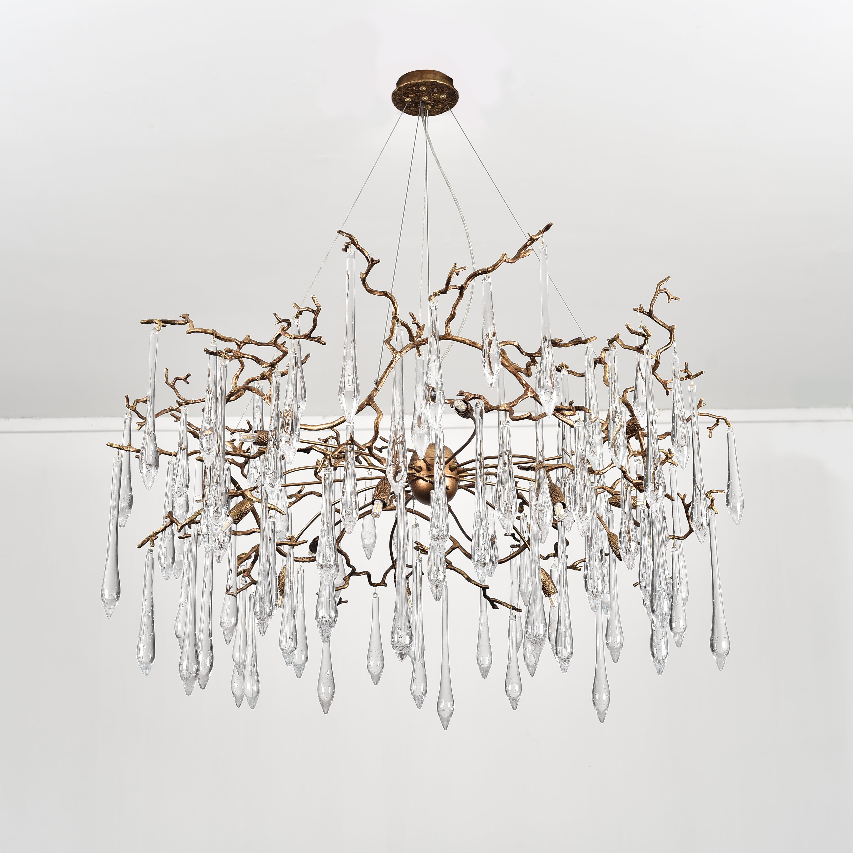 Dawn Teardrop Branch Brass Round Chandelier