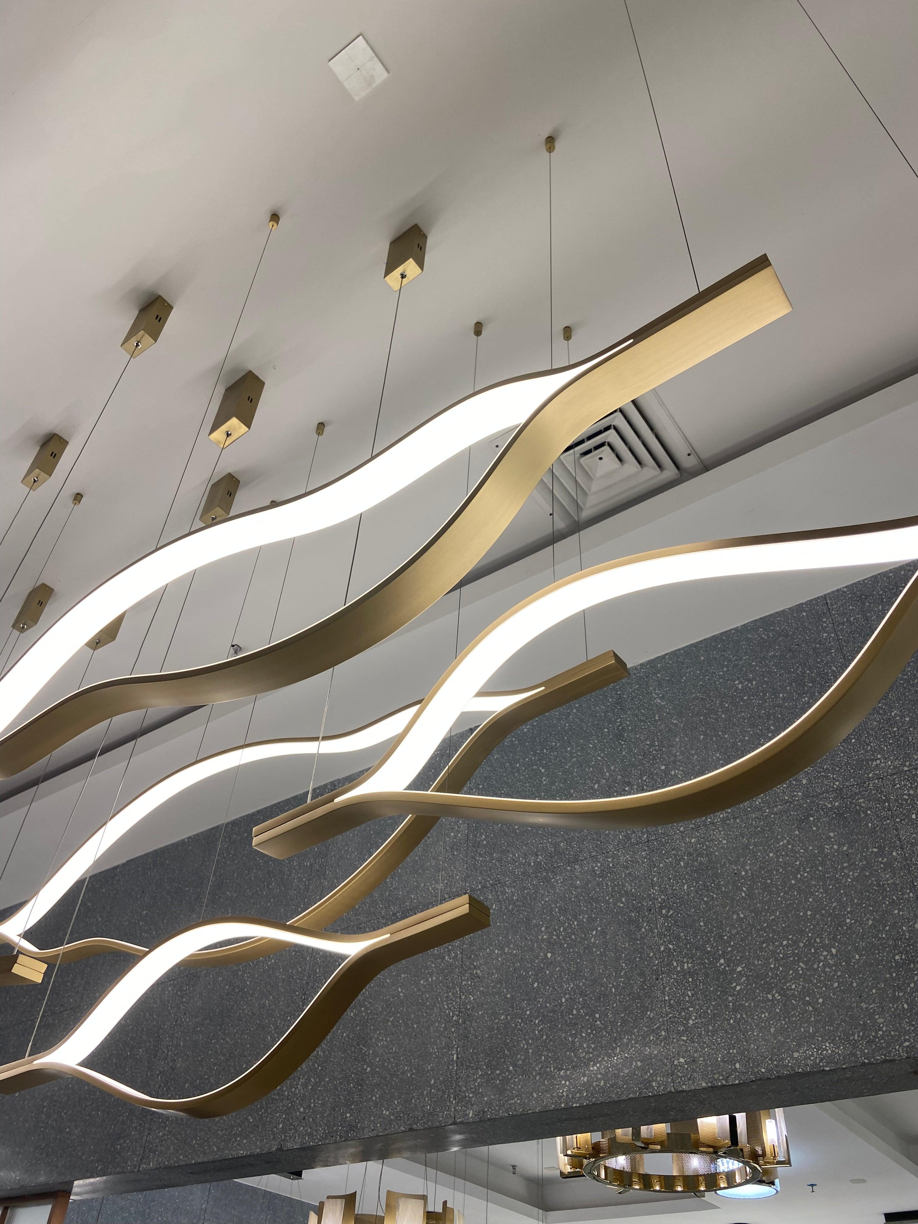 Modern Simple Aluminum Waving Chandelier